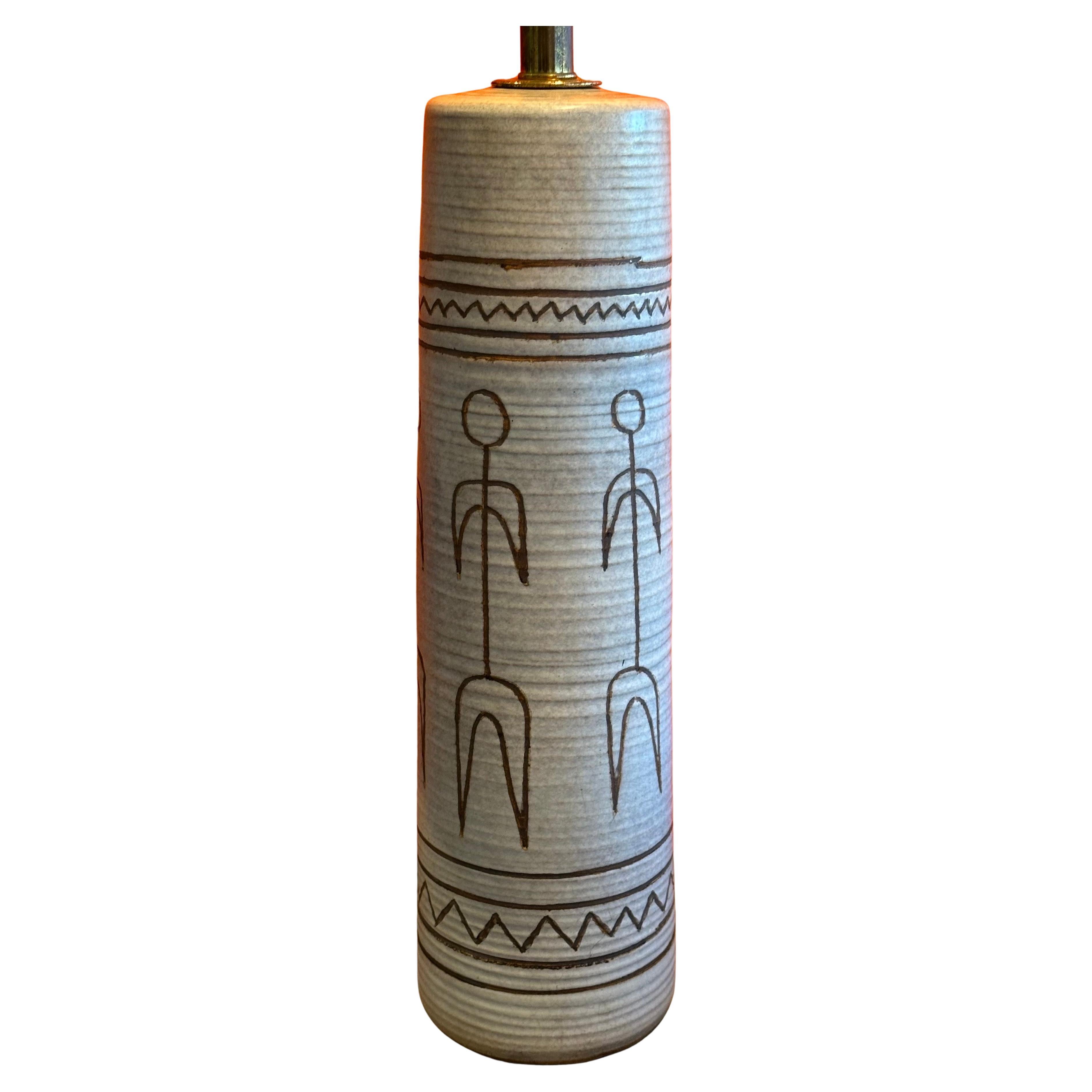 Large MCM figural ceramic table lamp in the style of Bitossi, circa 1960s.  The lamp is in very good working condition and measures 6