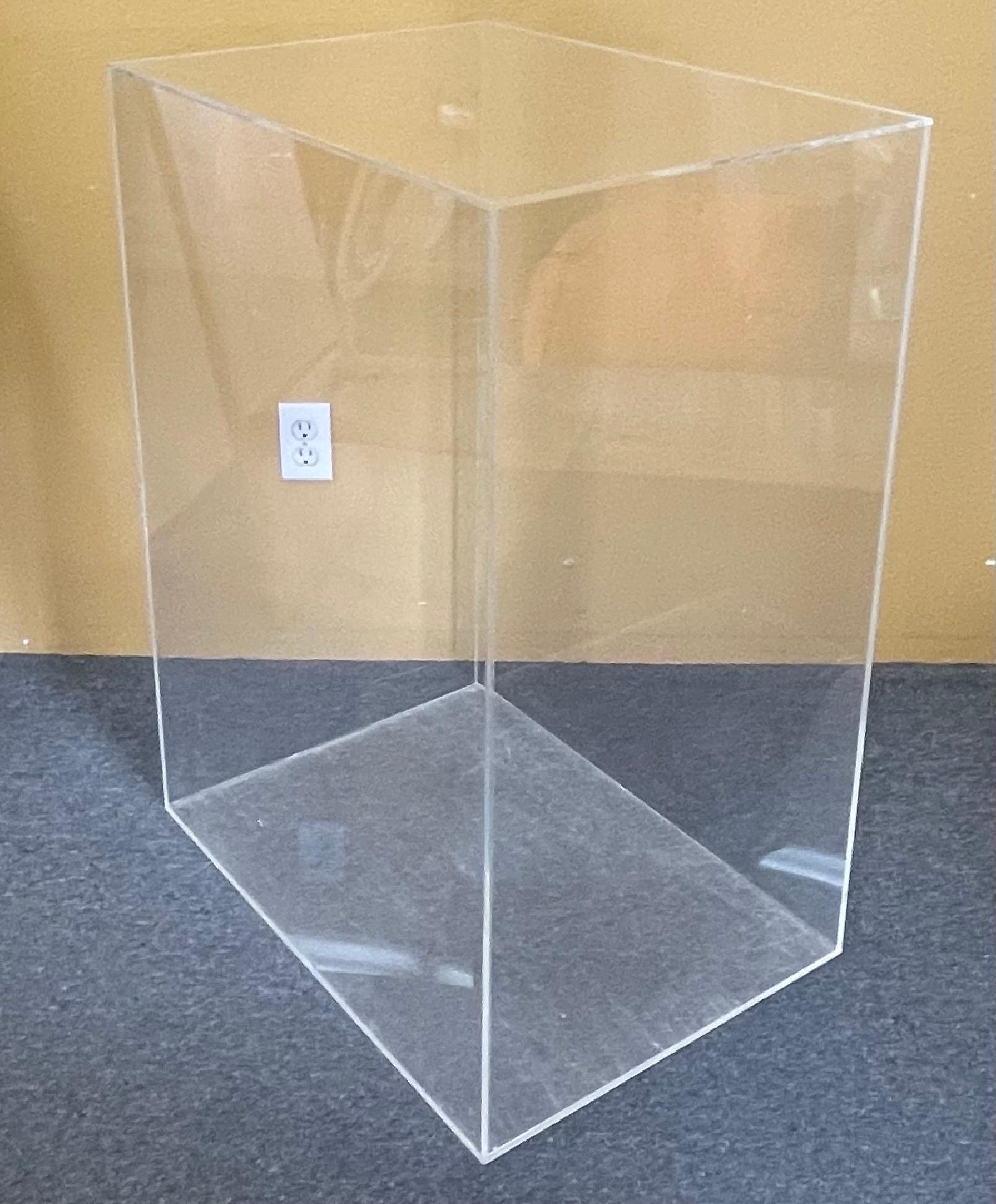 20th Century Large MCM Lucite Pedestal For Sale