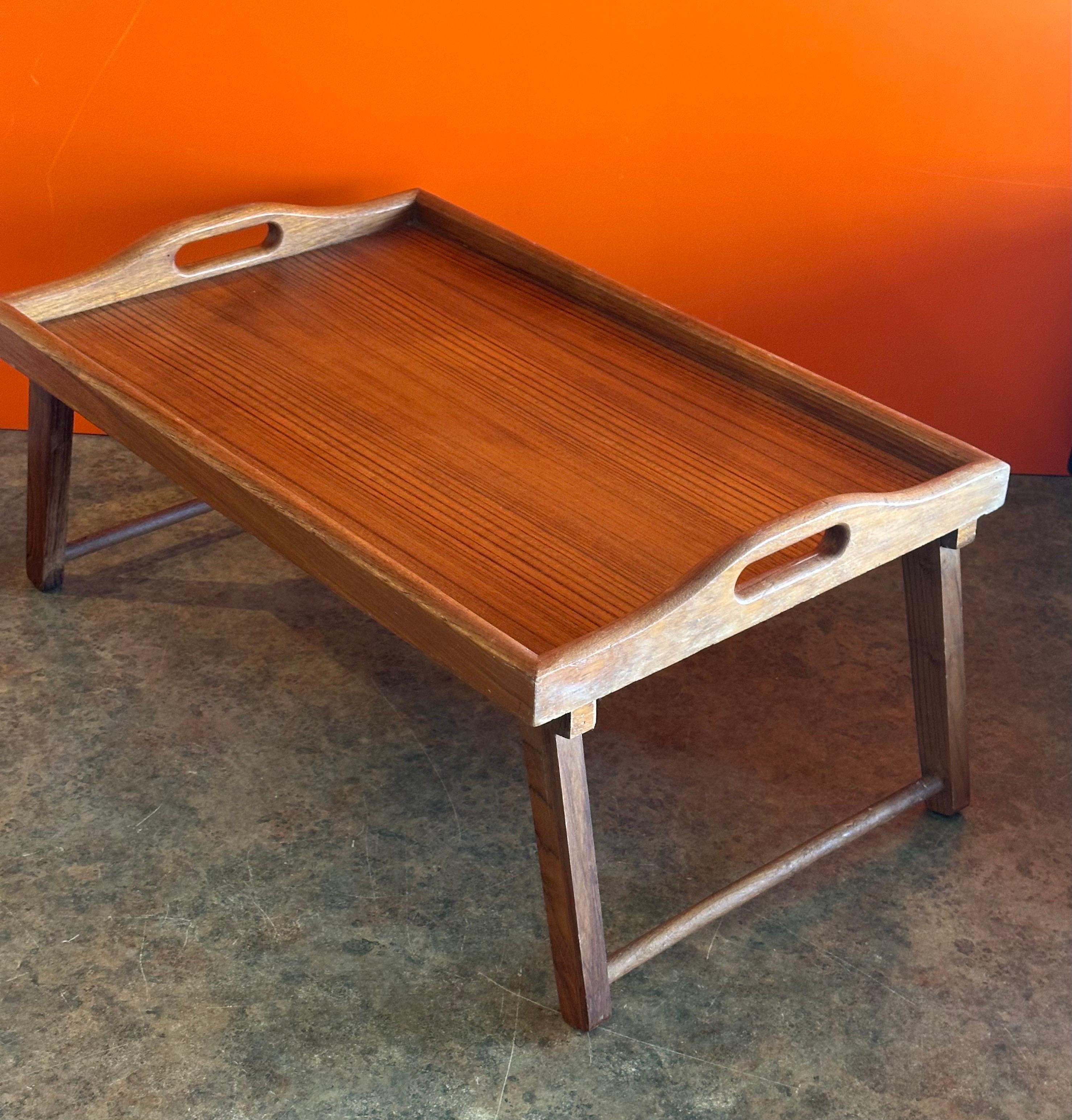 Large MCM Solid Teak Folding Bed / Breakfast Tray In Good Condition For Sale In San Diego, CA