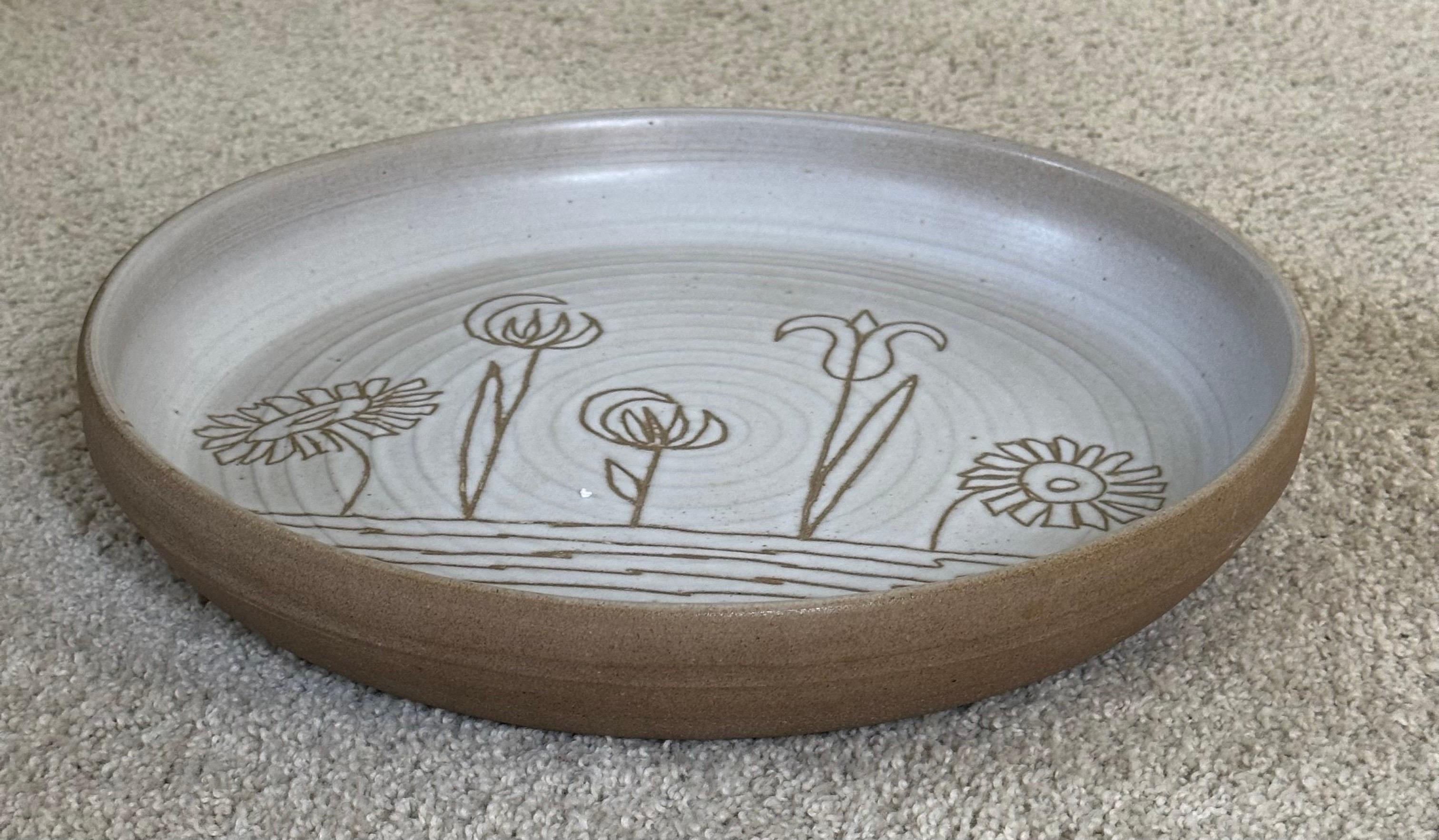 Cuenco grande de gres MCM con diseño floral de Gordon Martz para Marshall Studios Gres en venta