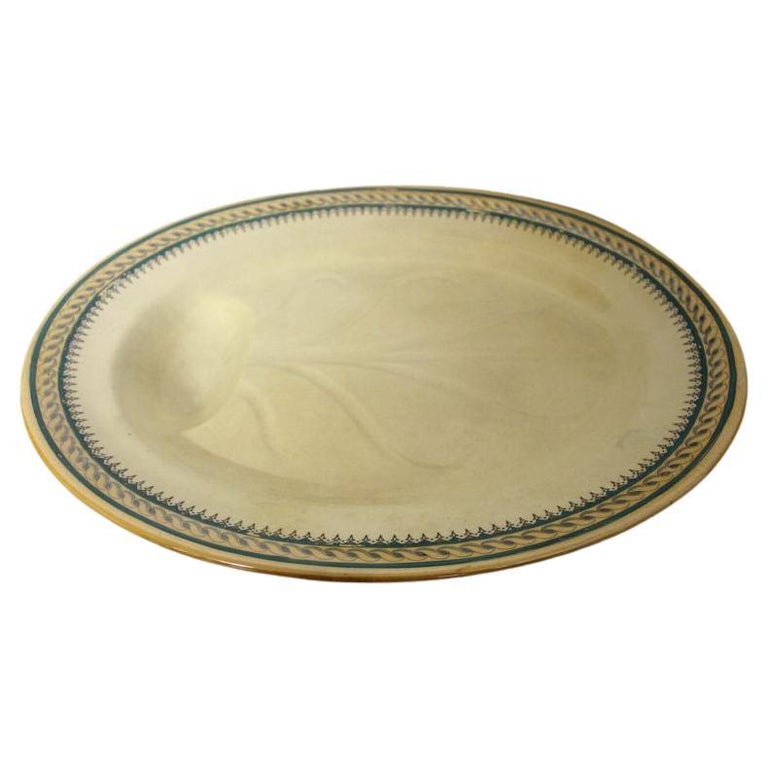 Large Meat Serving Platter Plate Wt Floral Design designed Edge 4.10Kg