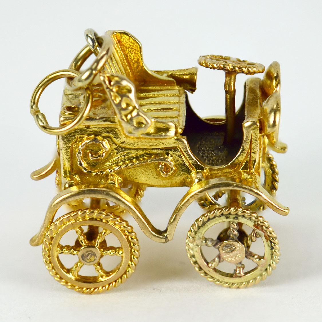 Large Mechanical Car 9K Yellow Gold Charm Pendant 6