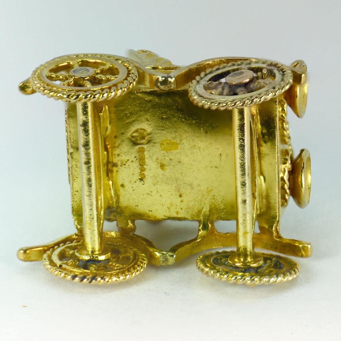 Large Mechanical Car 9K Yellow Gold Charm Pendant 10