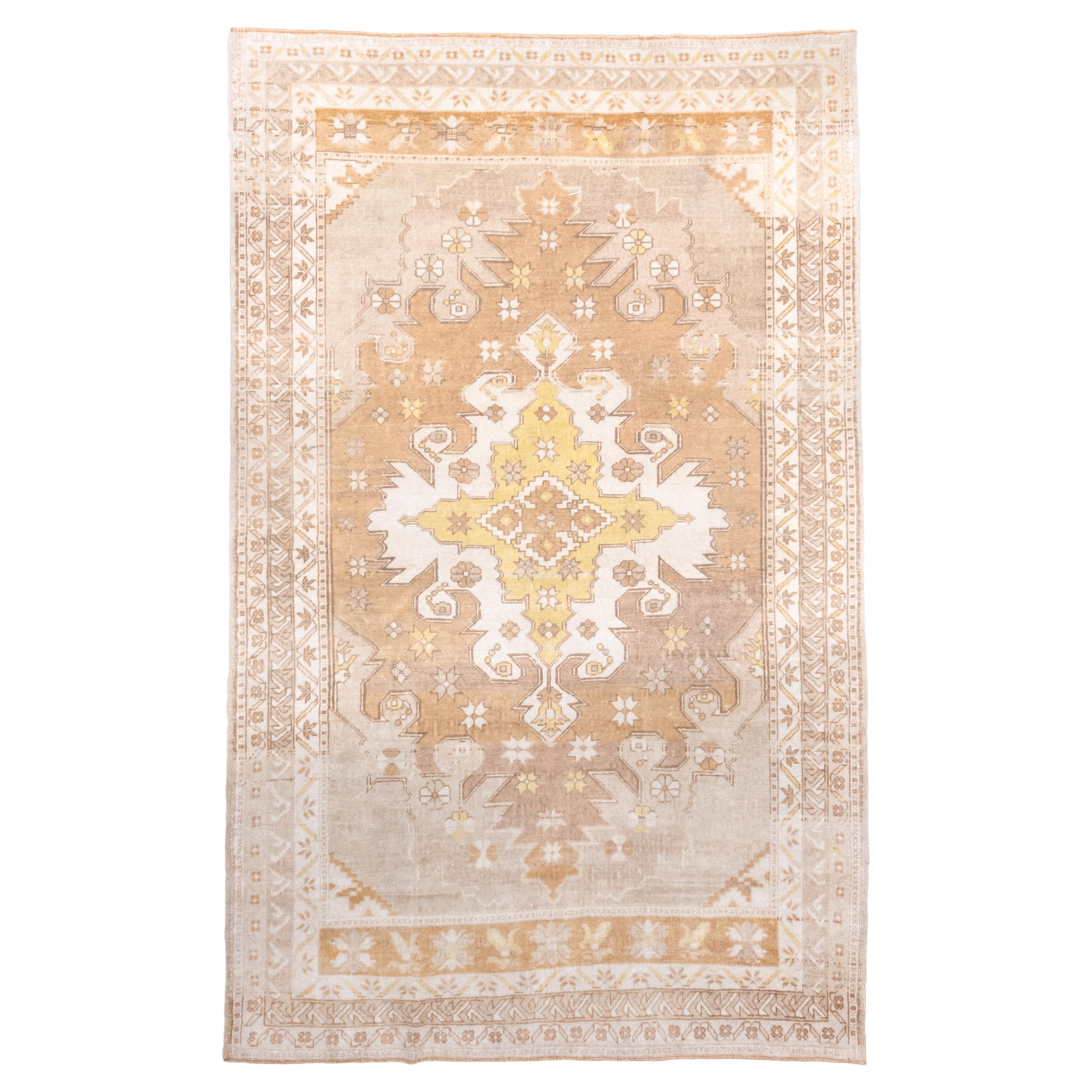 Large Medallion Turkish Oushak