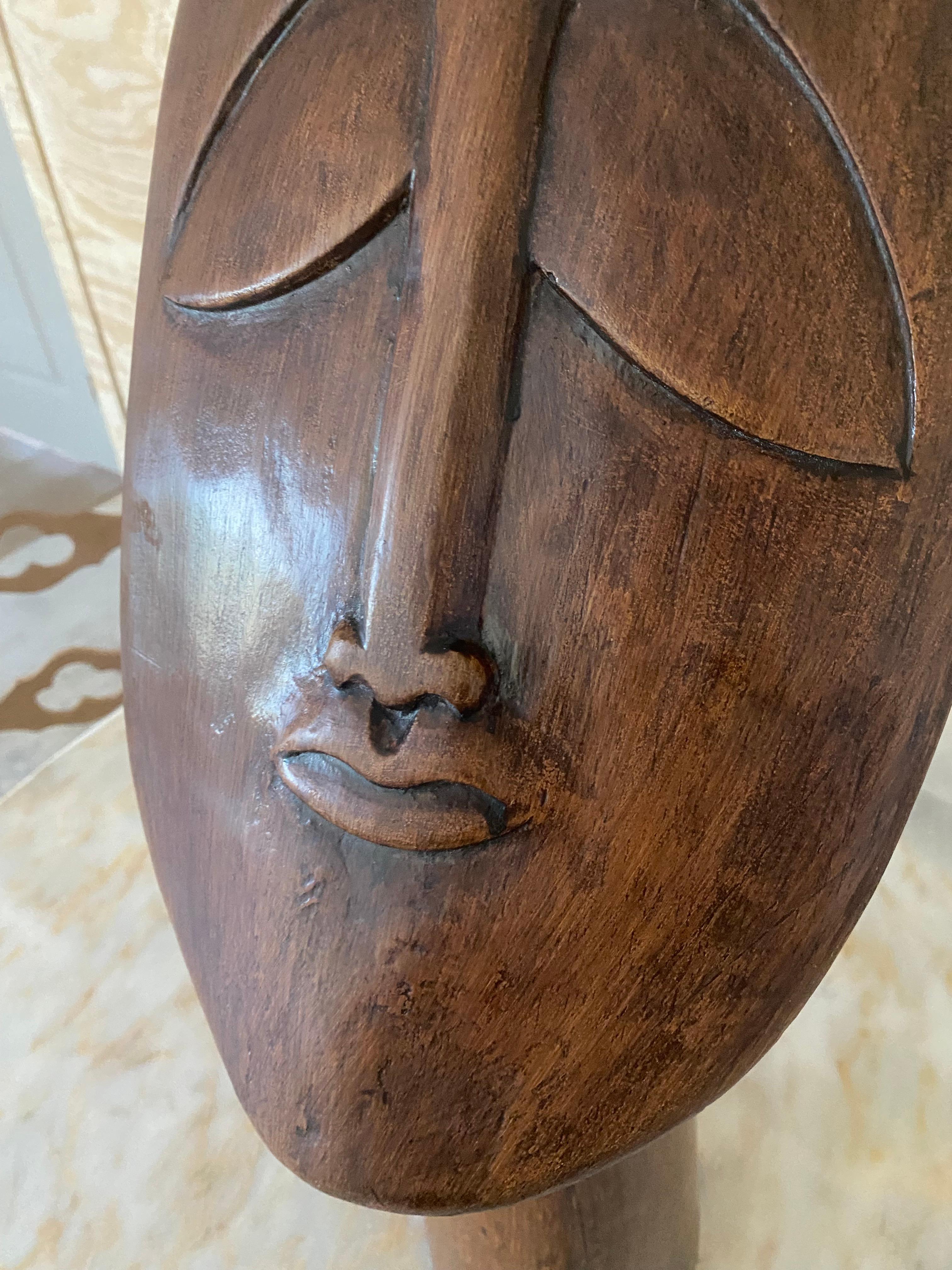 Grande scultura meditativa intagliata in Wood in vendita 7