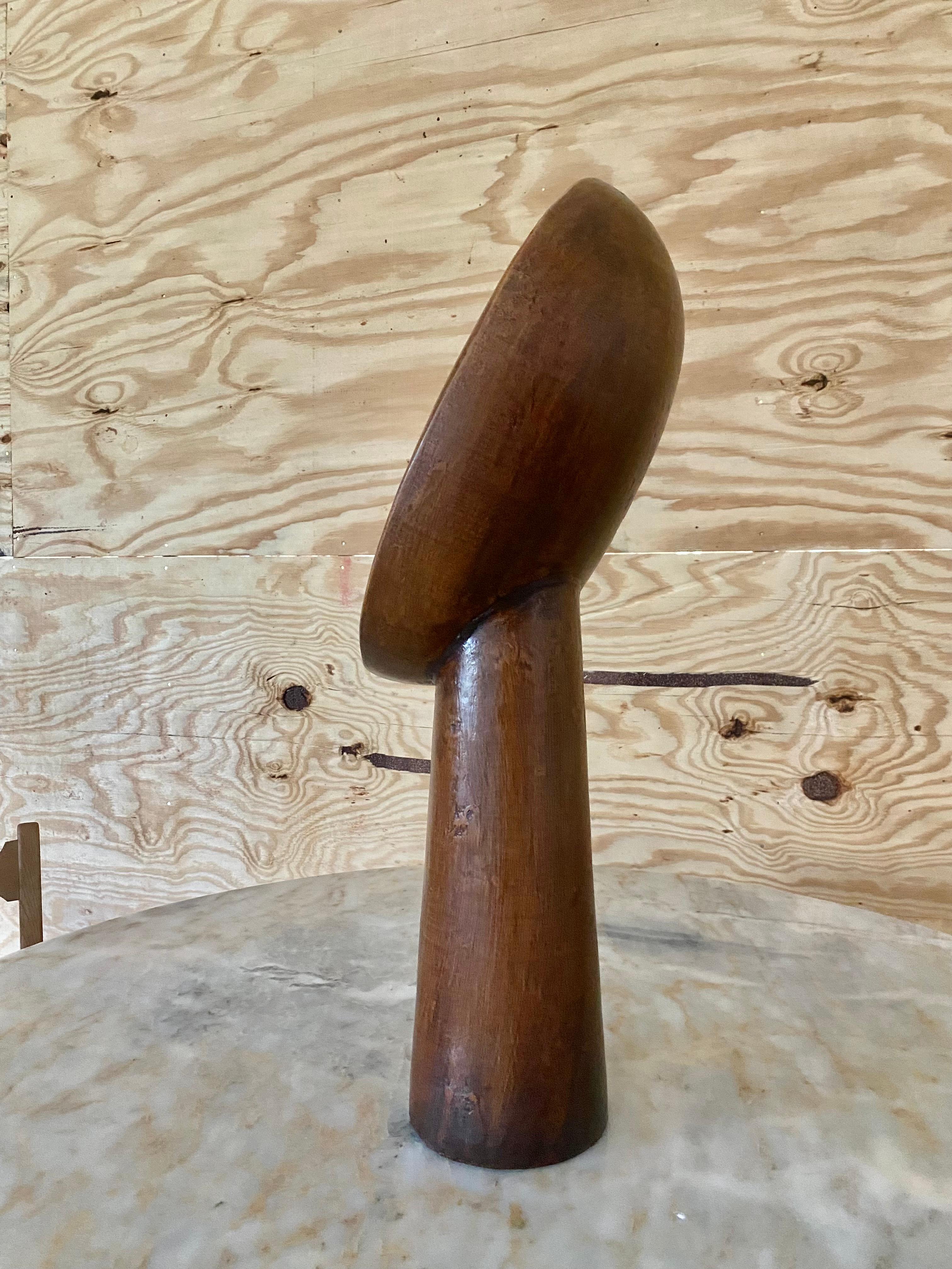 Grande scultura meditativa intagliata in Wood in vendita 10