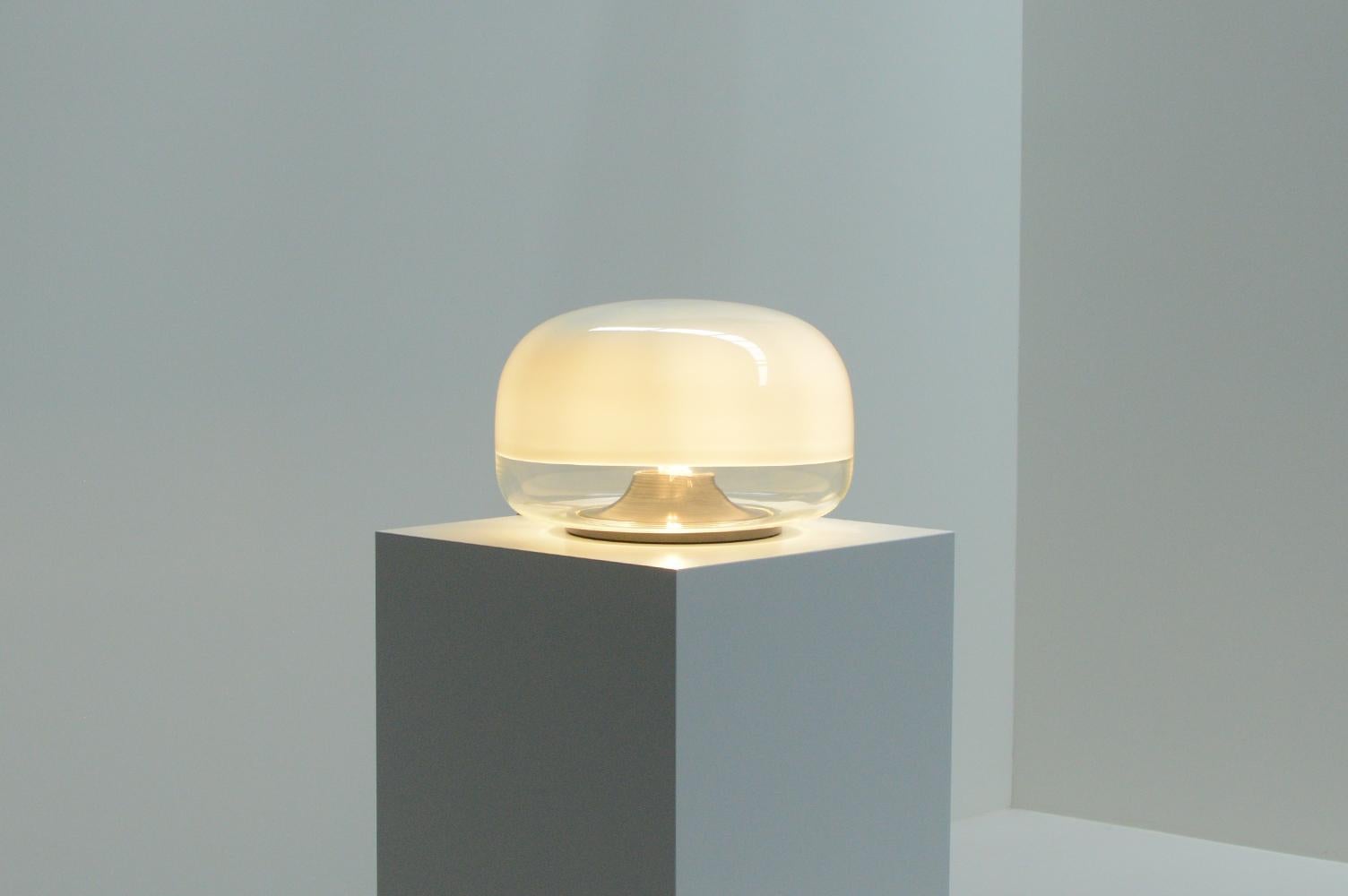 Large Medusa table lamp by Roberto Pamio for Leucos, 1960s Italy. Opaline and transparent blown Murano glass on a cast iron base. Iconic design from Pamio in the late 60s. Holds an E27 bulb. Marked on the original switch. In very good vintage