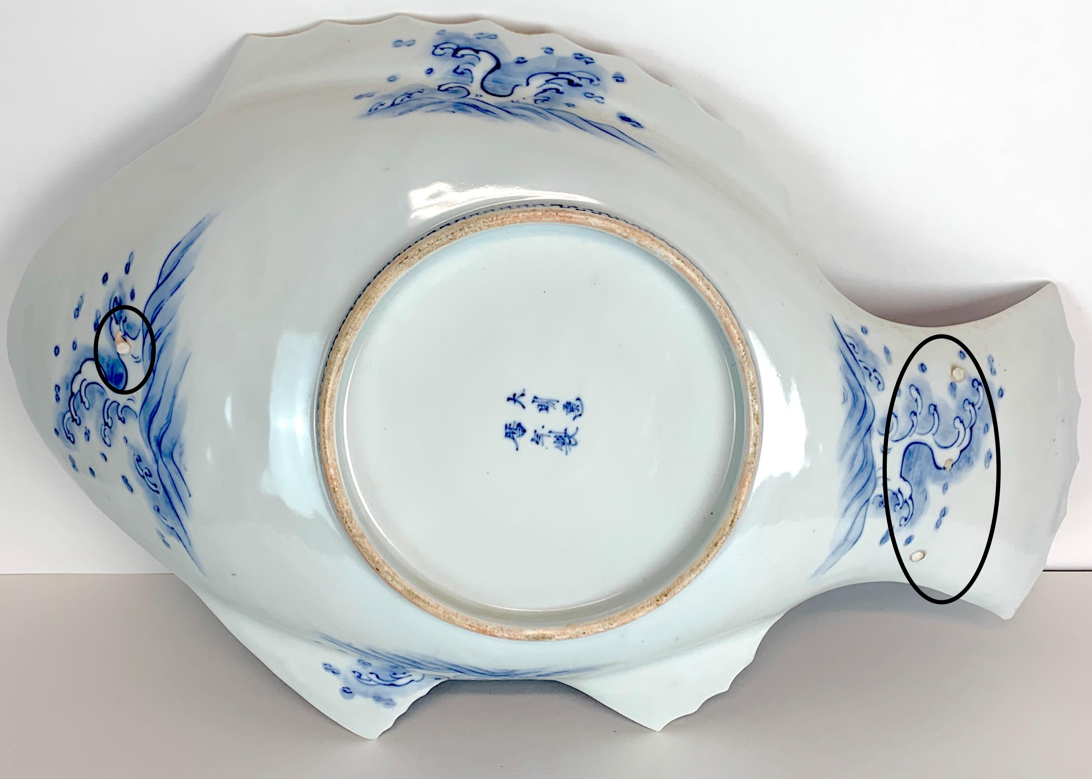 Large Meiji Imari Blue and White Fish Plate, by Fukagawa VII 3