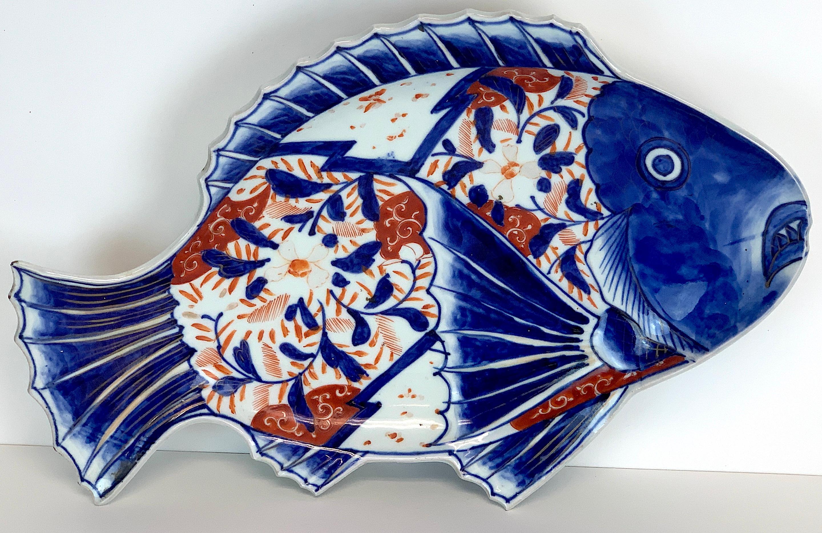 Large Meiji Imari fish plate, VI
A fine example, well decorated, good size, Unmarked, circa 1890
This examples measures 16-inches wide x 10.75-inches high.
Part of a collection of eight fine Imari examples, The VI is for internal inventory