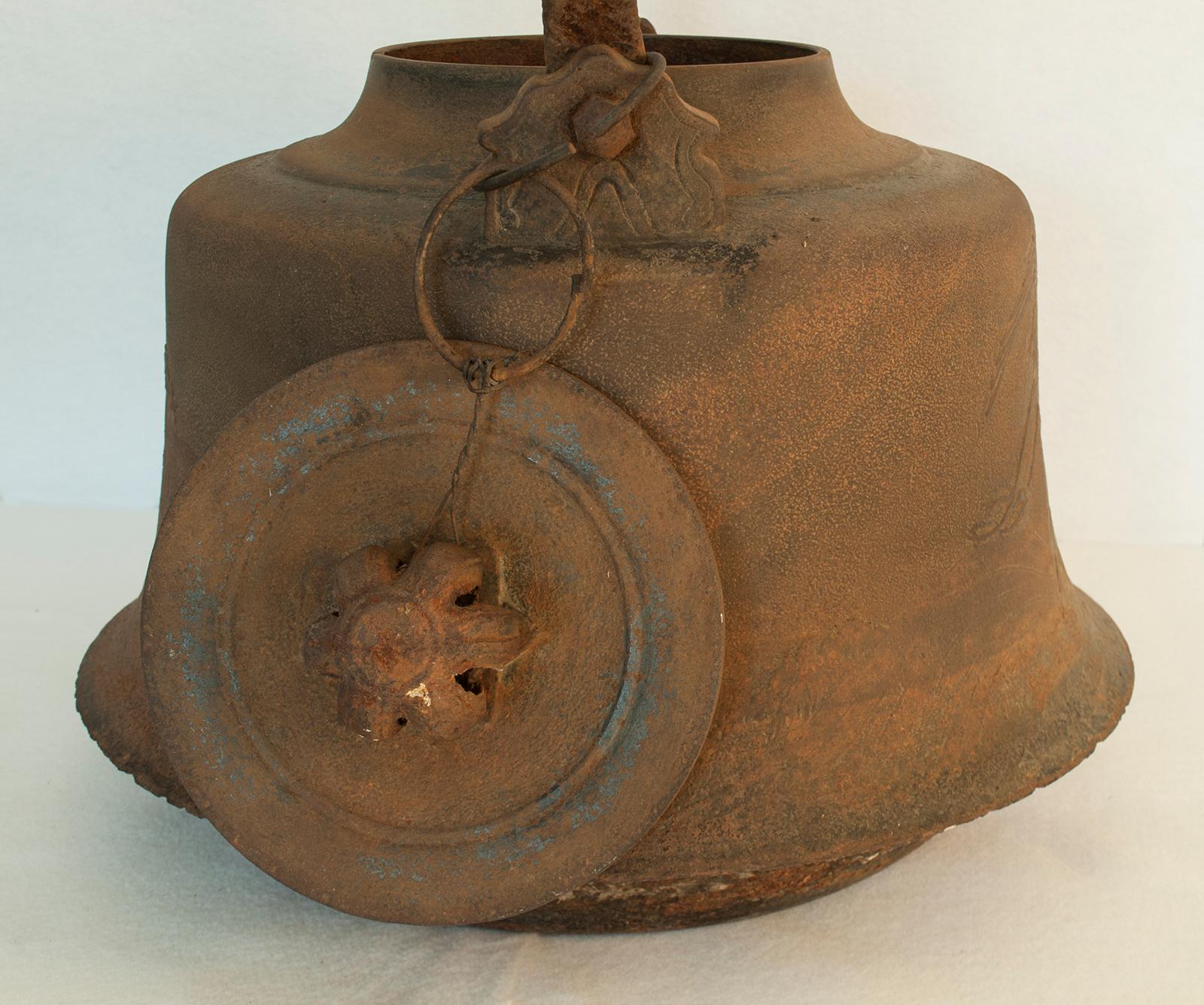 Large Meiji Period Iron Tea Pot, Japan 2