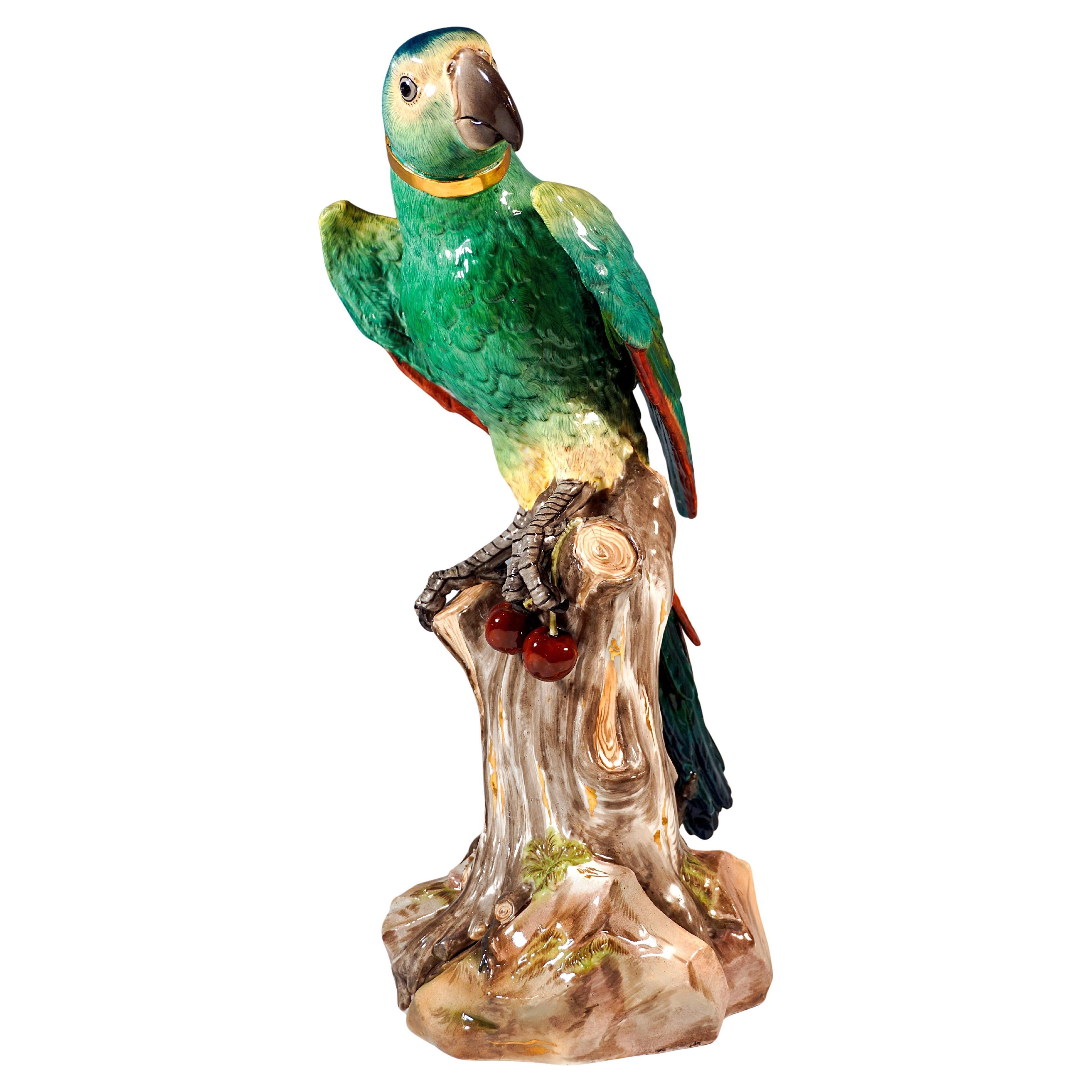 Large Meissen Animal Figure, Parrot On Tree Trunk, by J.J. Kaendler, Circa 1860 For Sale