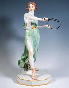 Large Meissen Art Nouveau Figurine, Lady Ring Thrower, by R. Boeltzig, Ca 1924