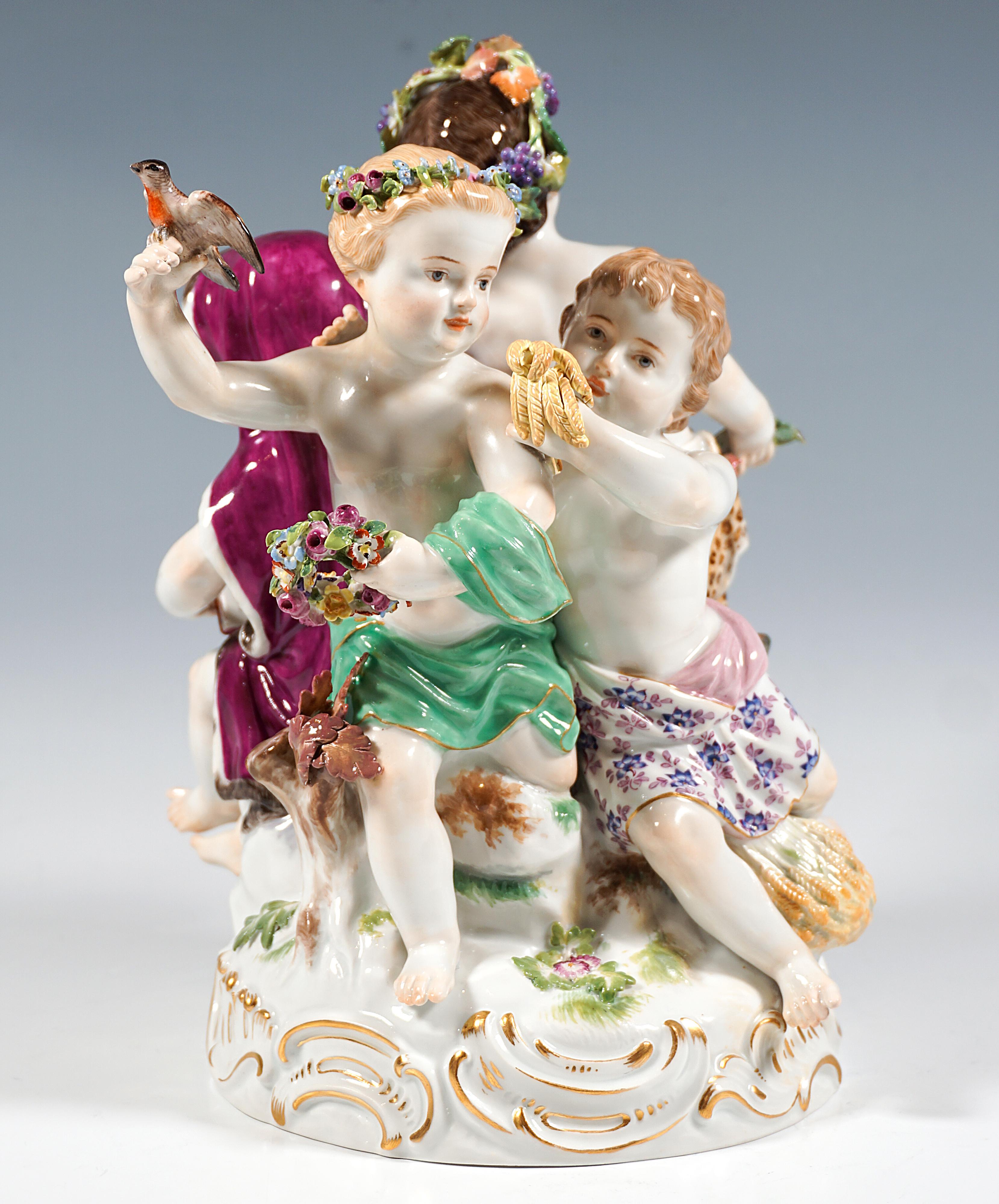 Vernissé Grand groupe Cupidon de Meissen 'Allegory - The Four Seasons', par Leuteritz, vers 1880 1880 en vente
