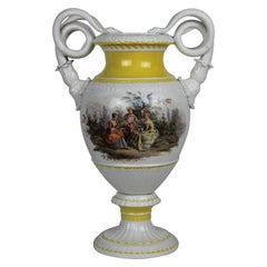 Gran jarrón Meissen de dos asas con enamorados y paneles florales según Watteau