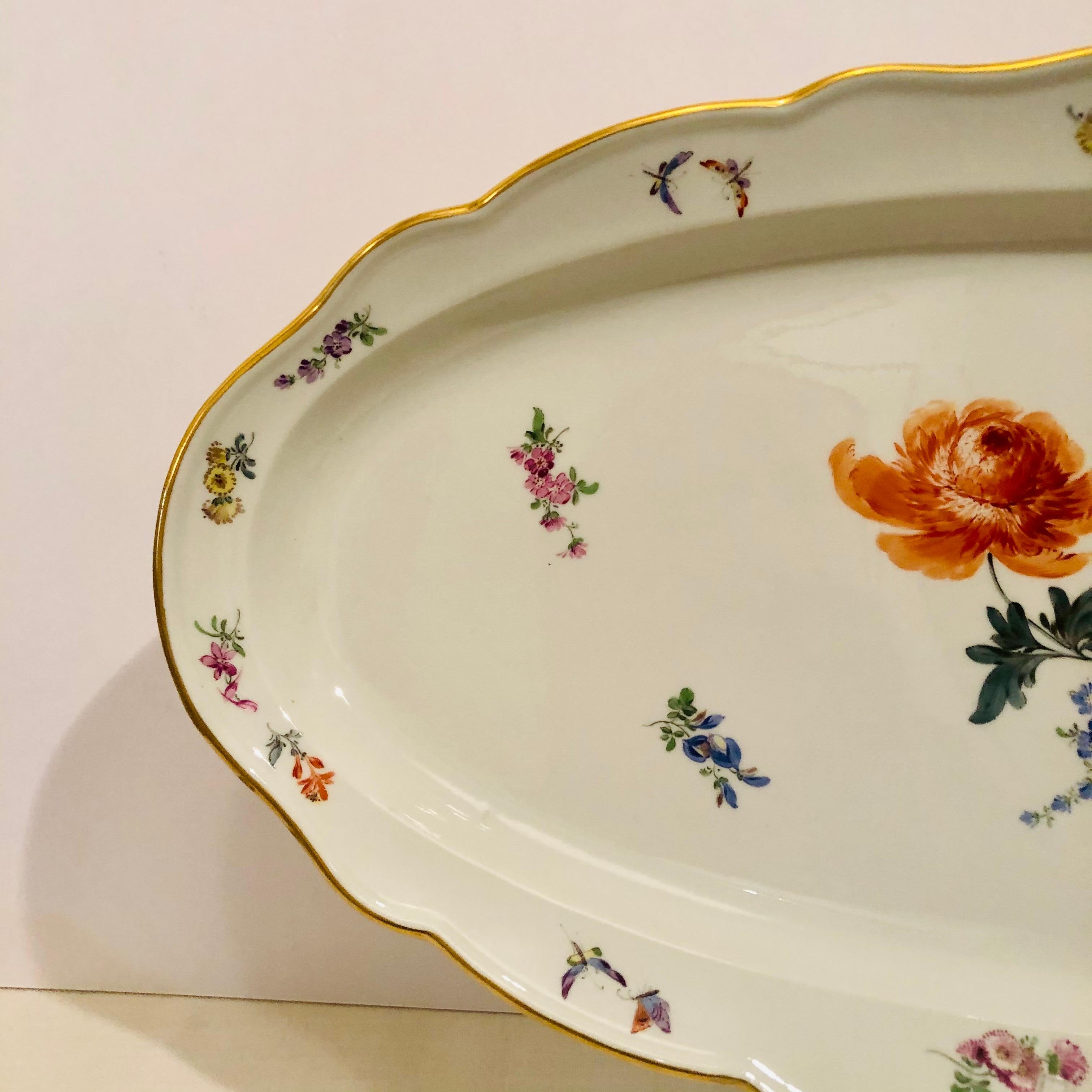 Large Meissen Fish Platter Painted with a Summer Flower Bouquet and Butterflies In Good Condition In Boston, MA