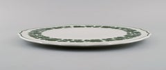 Large Meissen Green Ivy Vine Leaf Tray in Hand-Painted Porcelain