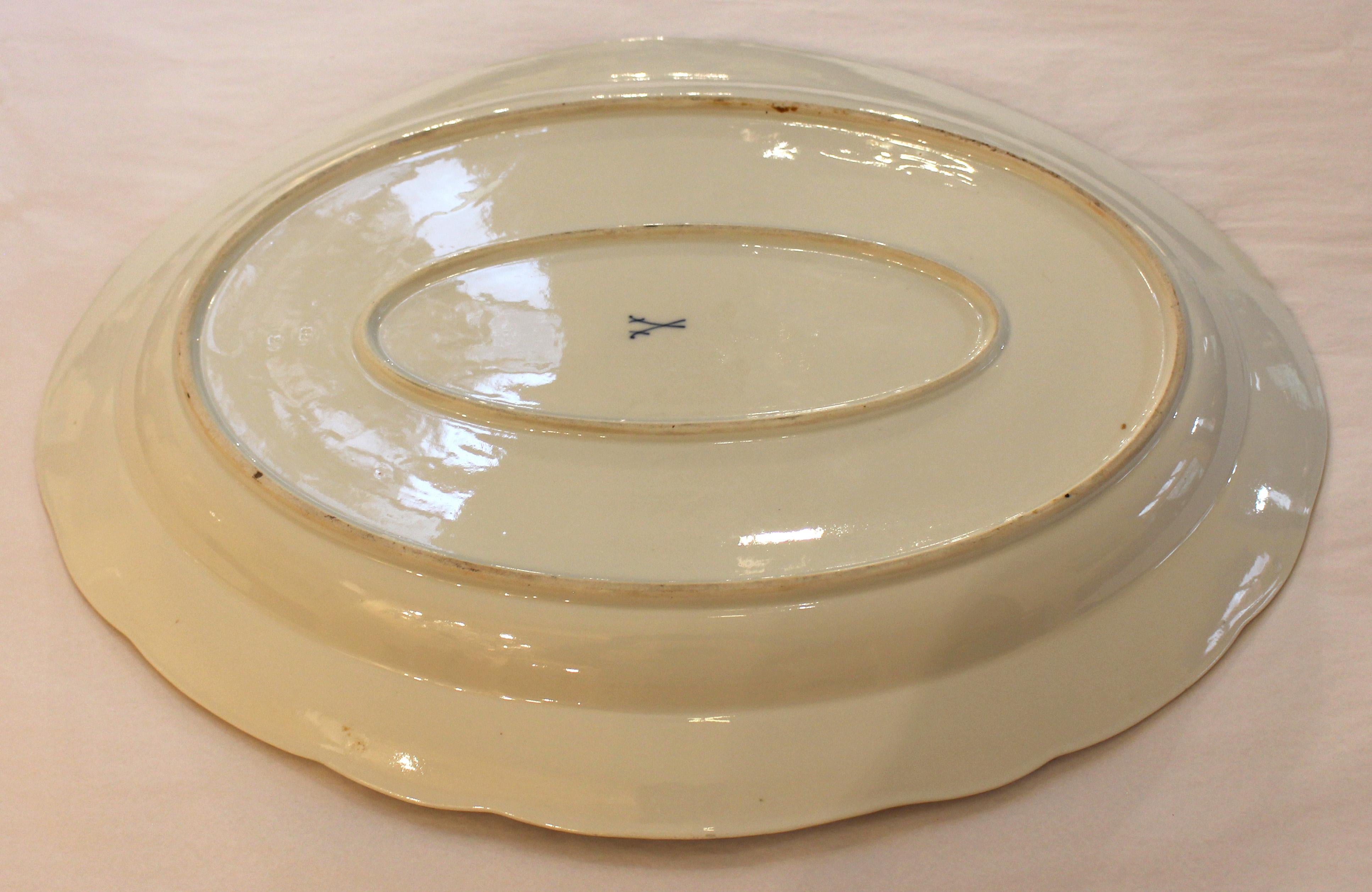 German Large Meissen Oval Platter with Gilt Scalloped Edge For Sale