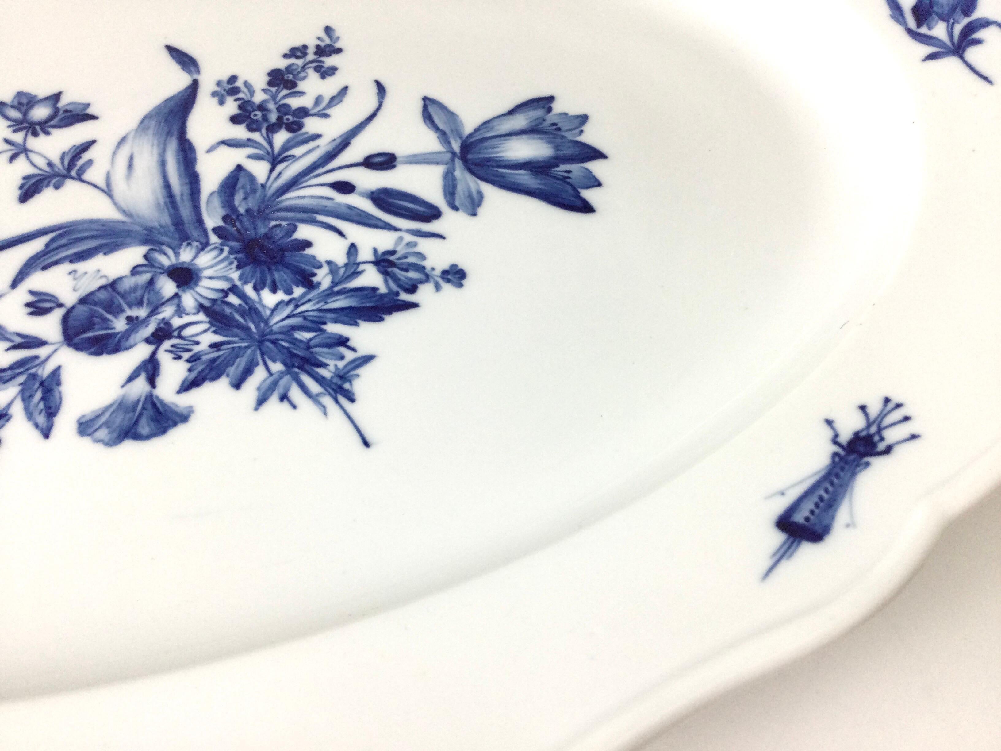 Porcelain Large Meissen Platter with Painted Blue Bouquet of Flowers and Insects
