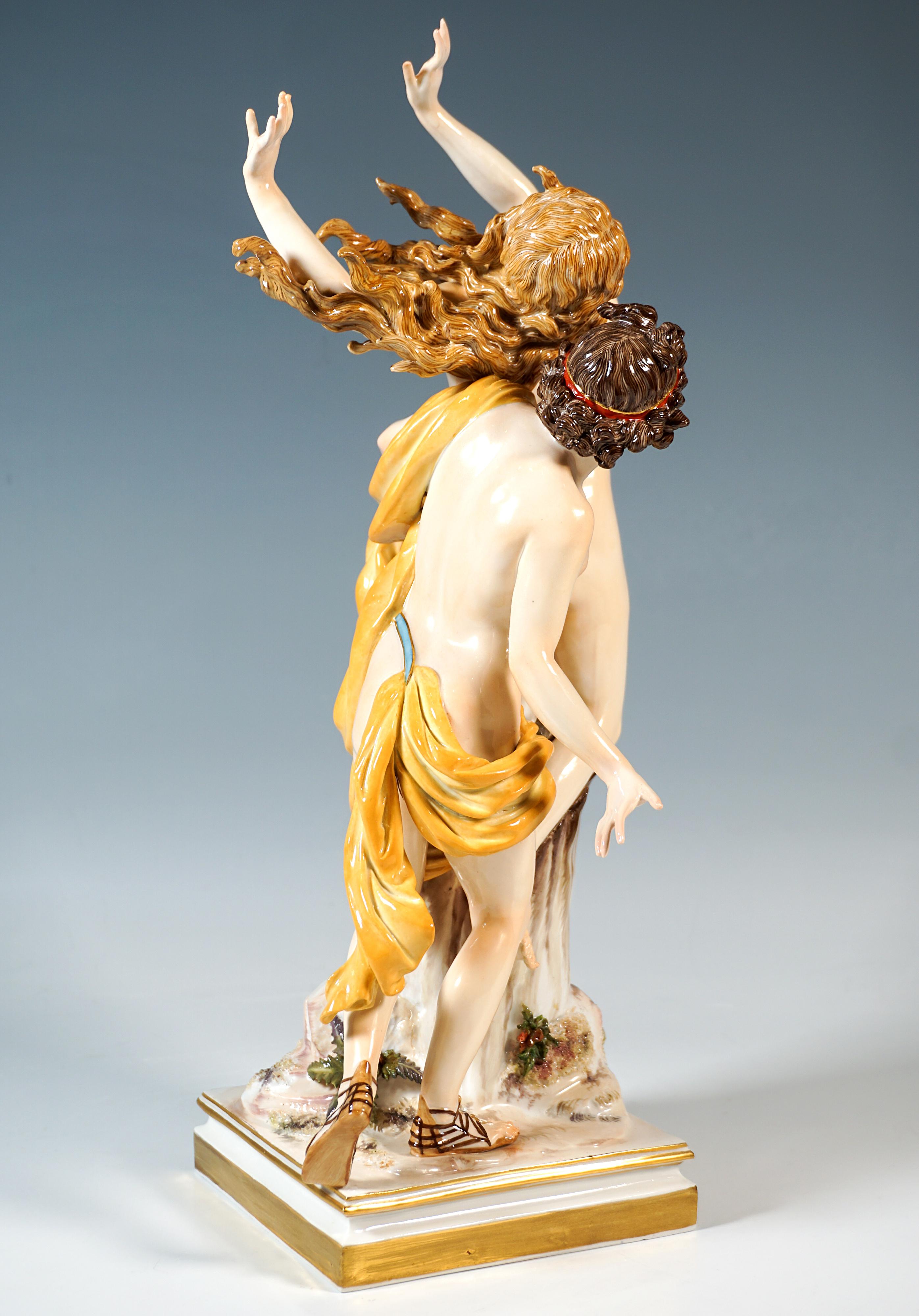 Allemand Large Meissen Porcelain Figurine Group 'Apollo & Daphne' By Juechtzer, Ca 1860 en vente