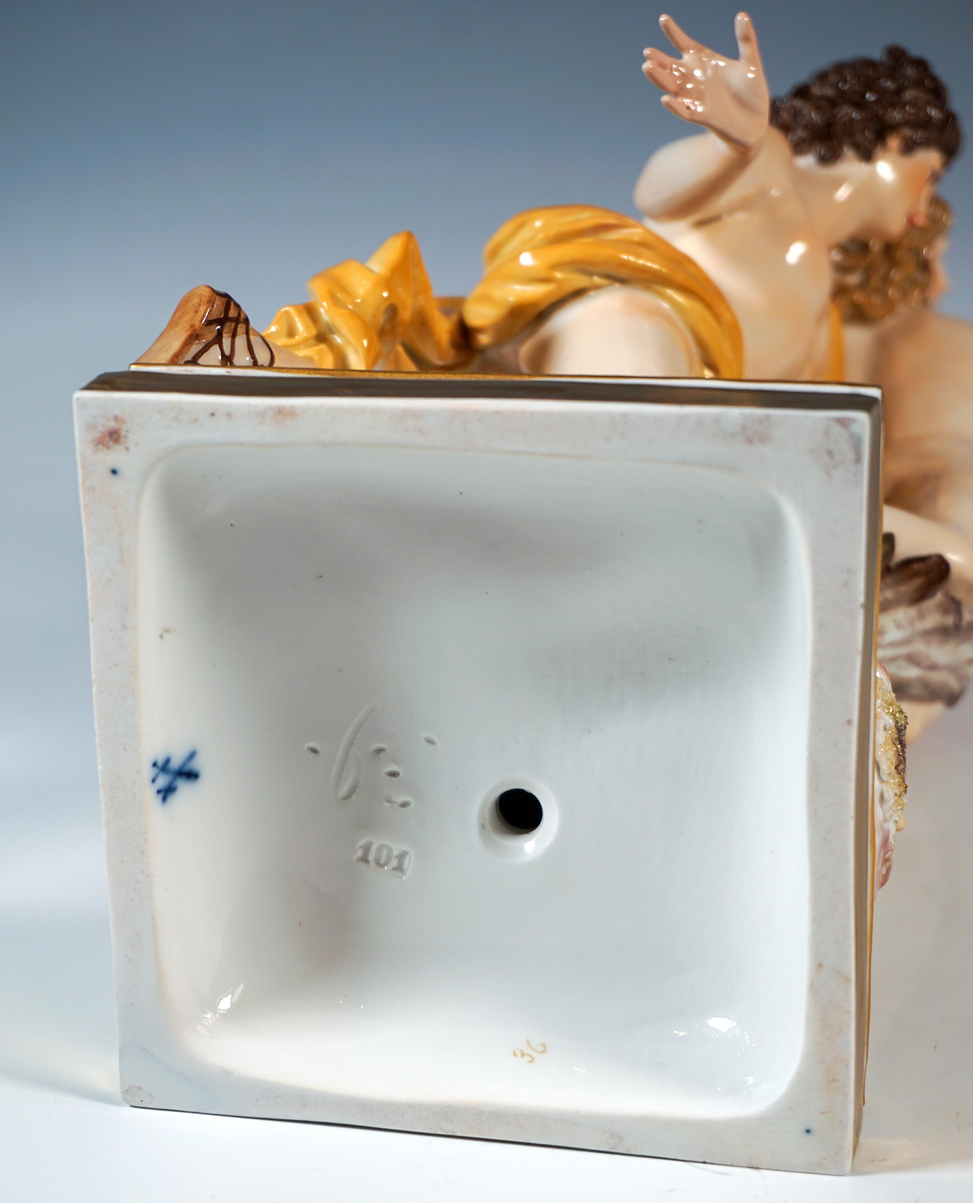 Milieu du XIXe siècle Large Meissen Porcelain Figurine Group 'Apollo & Daphne' By Juechtzer, Ca 1860 en vente