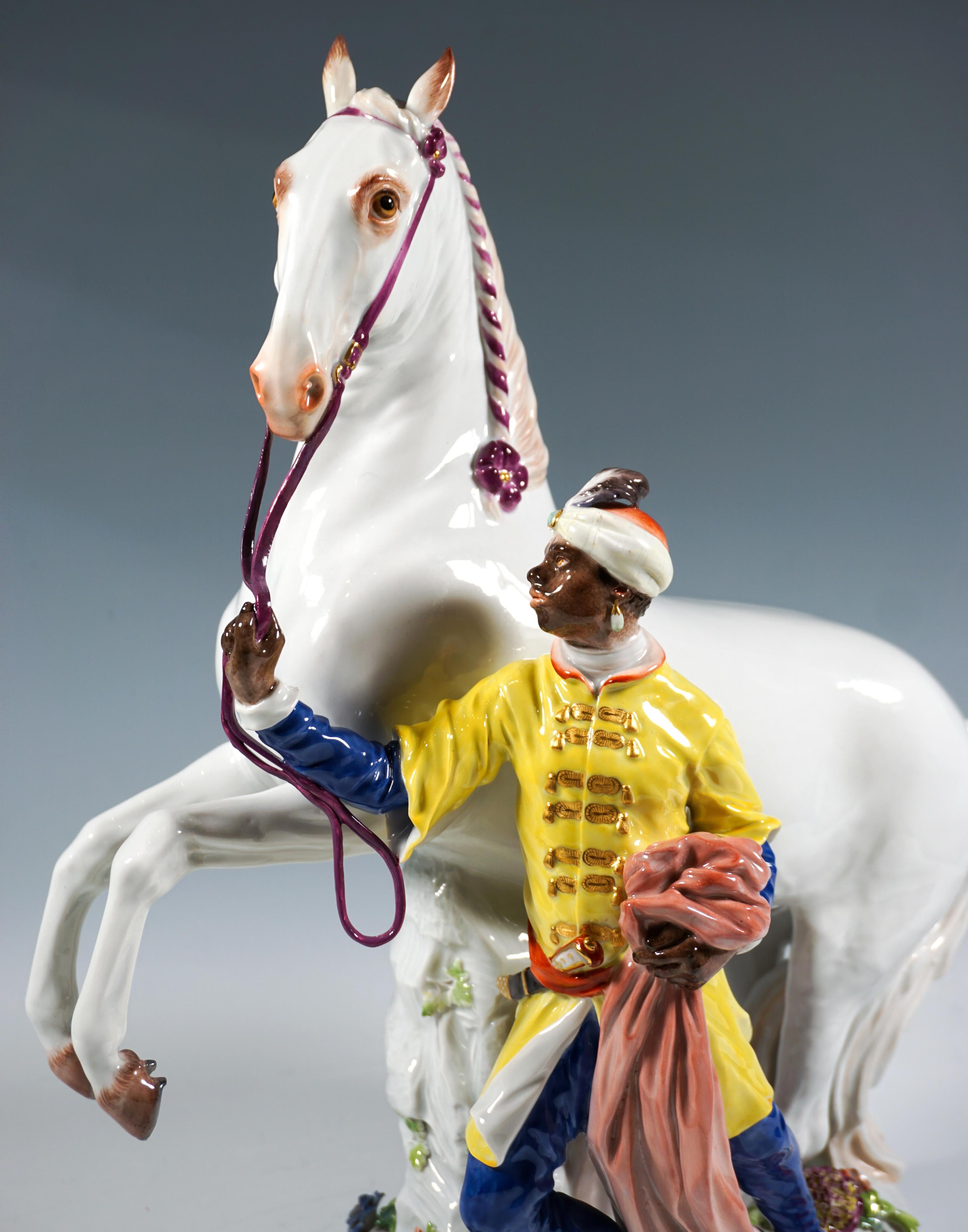 Large Meissen Porcelain Group, Young Man With A White Horse, By Kaendler, 20th mediados del siglo XX en venta