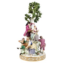 Grand ensemble rond de Meissen, « Trois couples près d'un arbre », par M.V. Acier, vers 1940