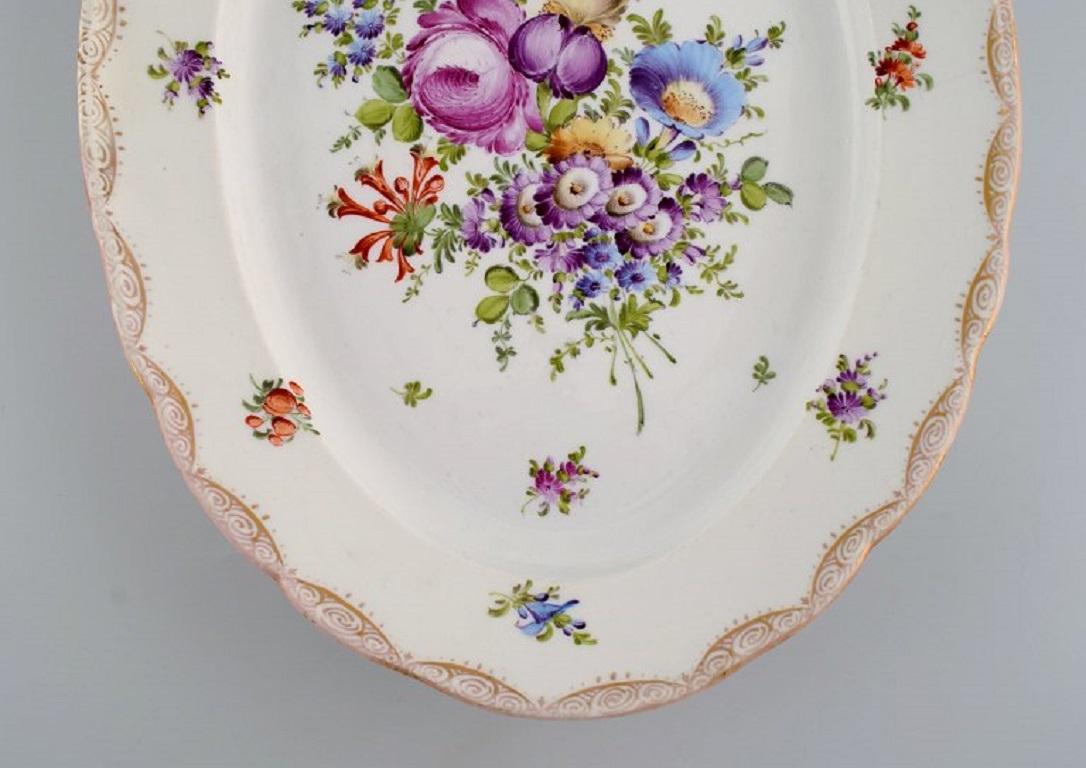 Hand-Painted Large Meissen serving dish in porcelain with hand-painted flowers. For Sale