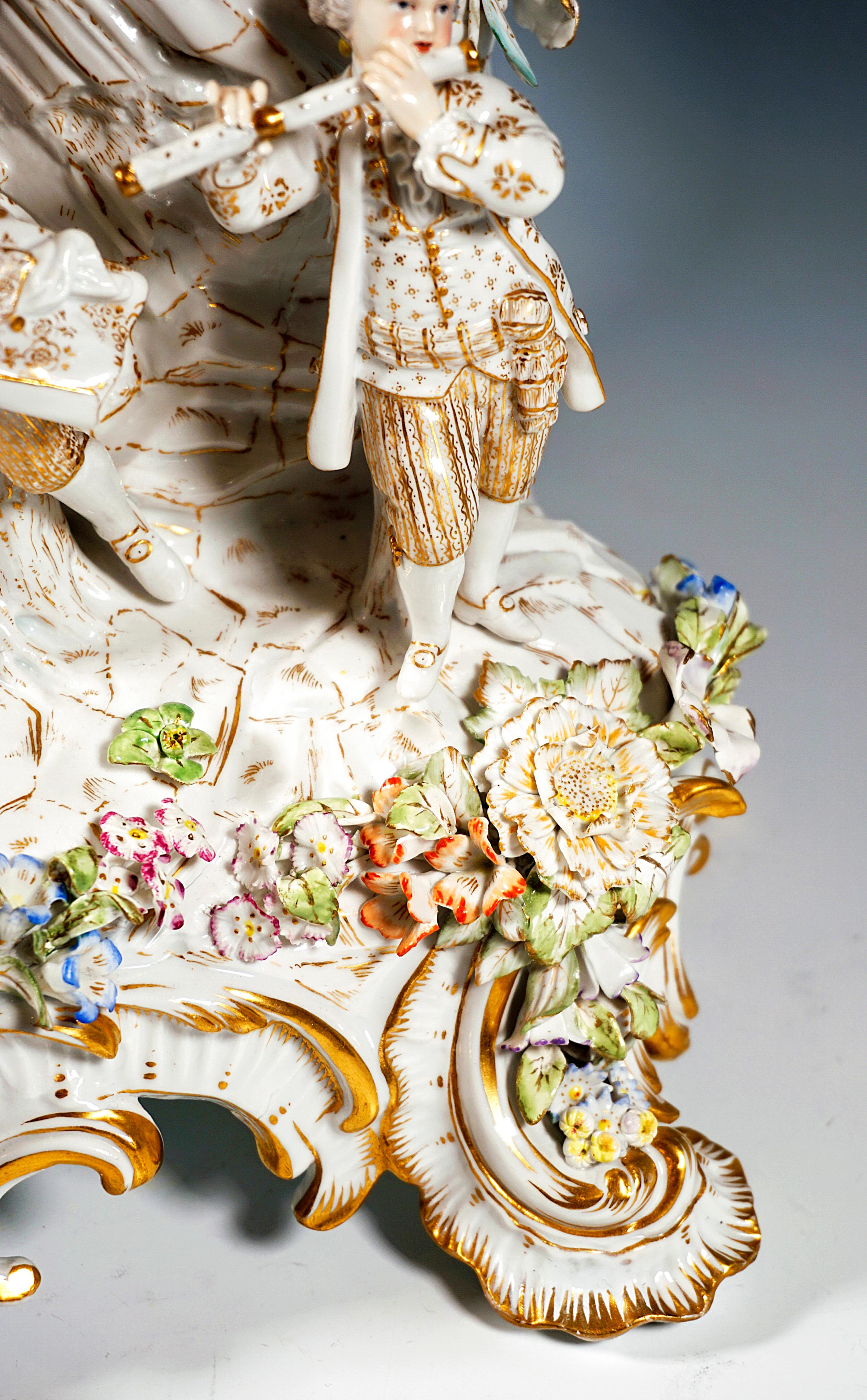 Large Meissen Splendour Clock 'Gardeners And Flowers' by E.A. Leuteritz, Ca 1880 2