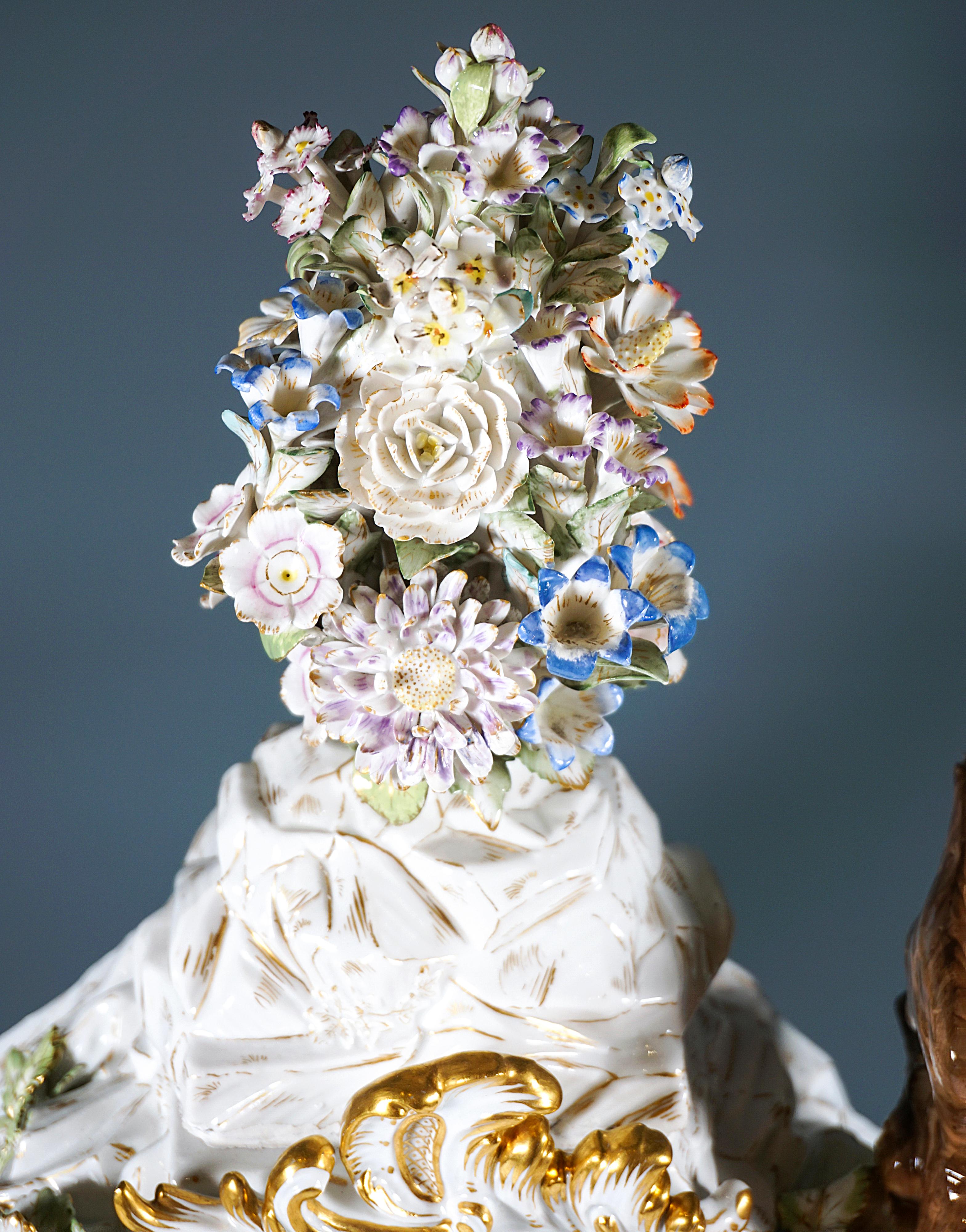 Hand-Crafted Large Meissen Splendour Clock 'Gardeners And Flowers' by E.A. Leuteritz, Ca 1880