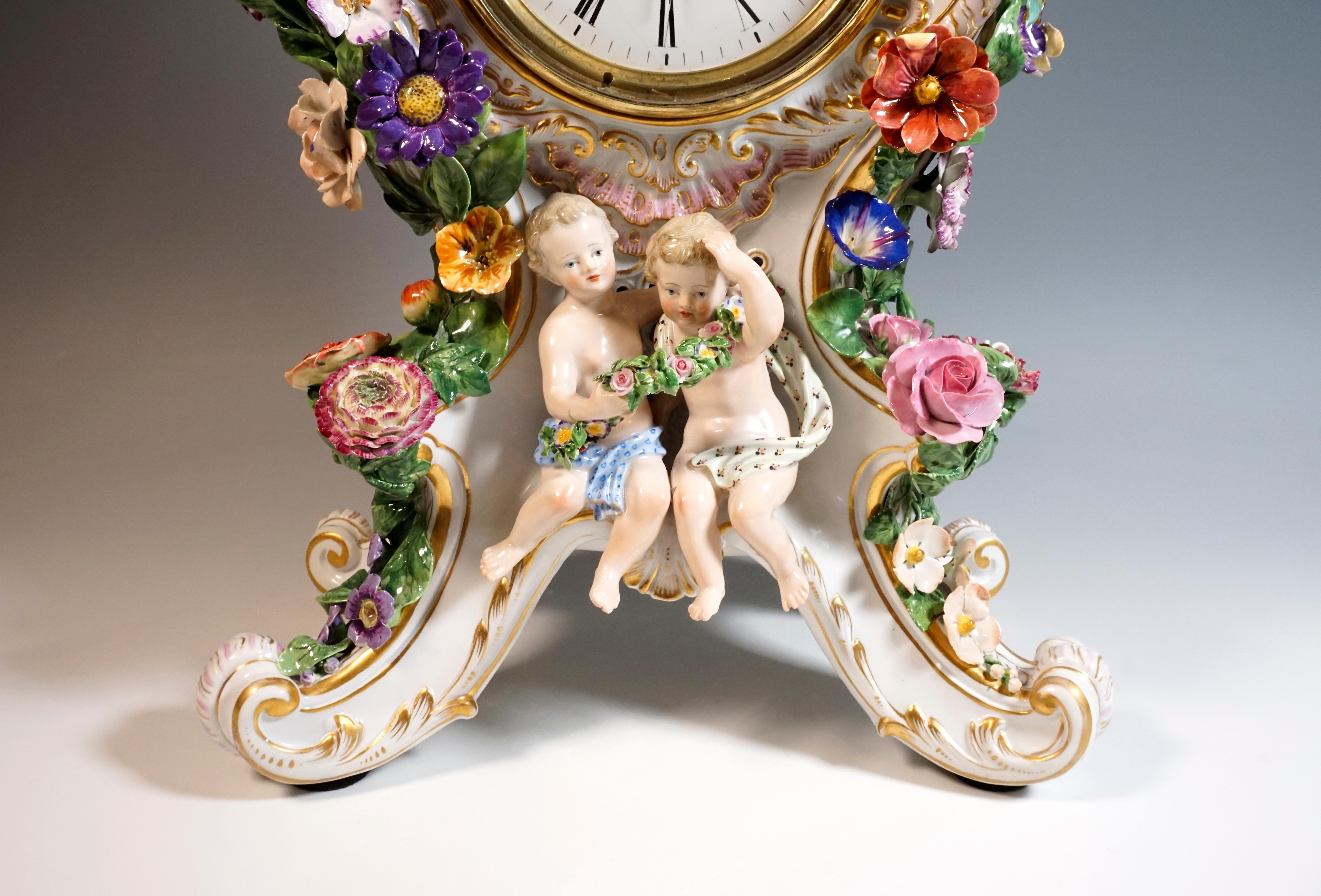 Rococo Large Meissen Splendour Clock with Jupiter Group by E.A. Leuteritz, circa 1860