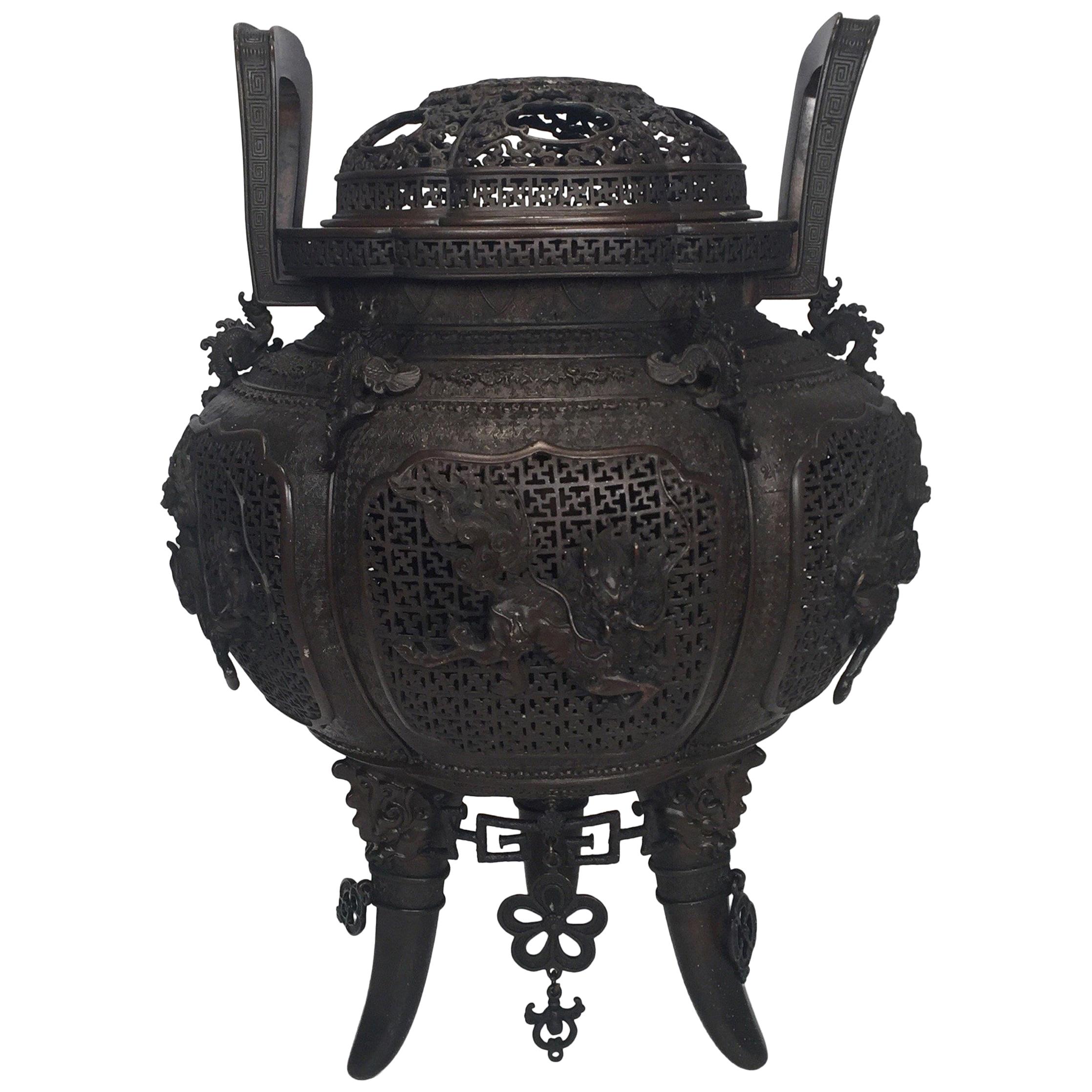 Large Meji Period Japanese Bronze Cencer, 1880s