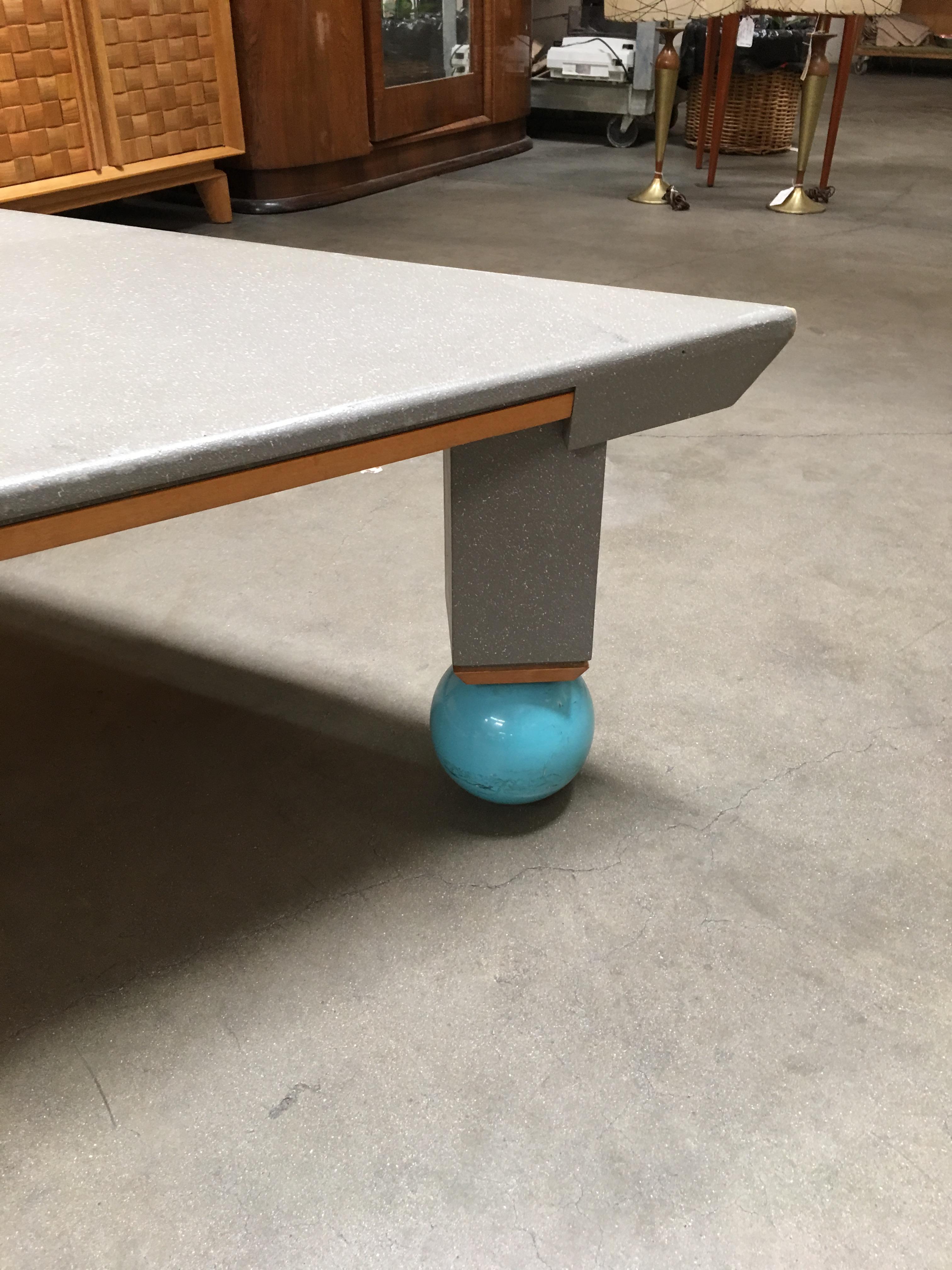 Large Memphis Coffee Table in the Ettore Sottsass Style In Good Condition In Van Nuys, CA