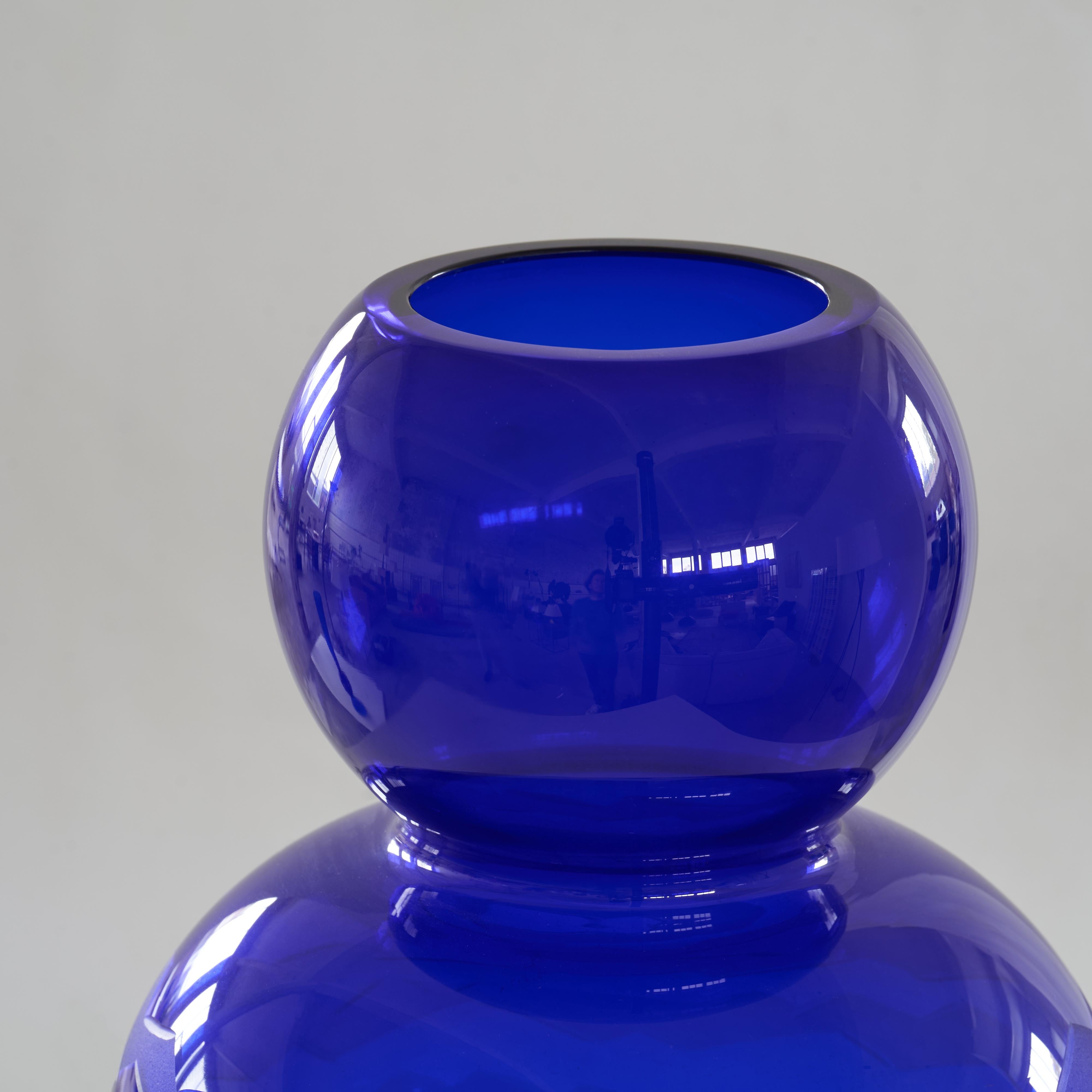 20th Century Large Memphis Glass Object by Matteo Thun for Tiffany & Co. 1987 For Sale