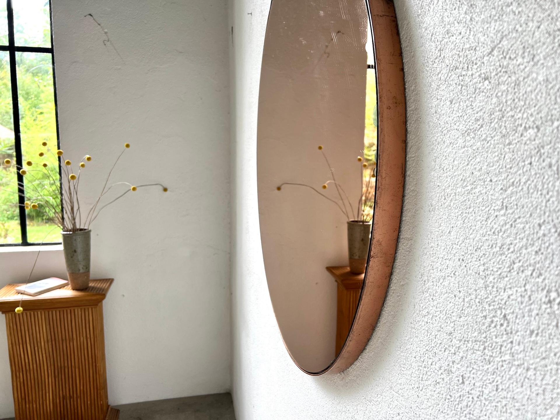 Late 20th Century Large mercury round mirror from the 1970s For Sale
