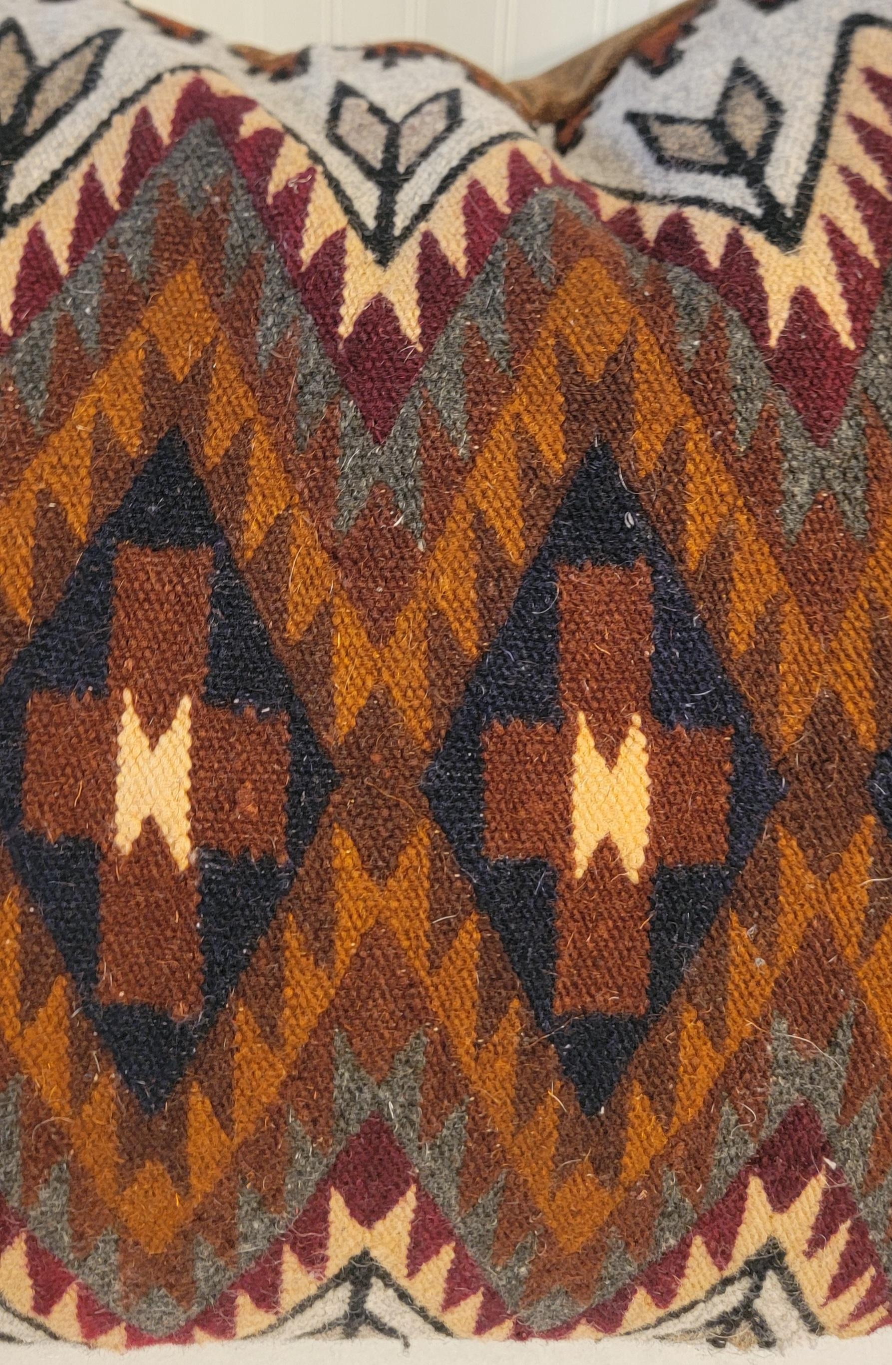 Arte popolare Cuscino a tessitura messicana grande in vendita