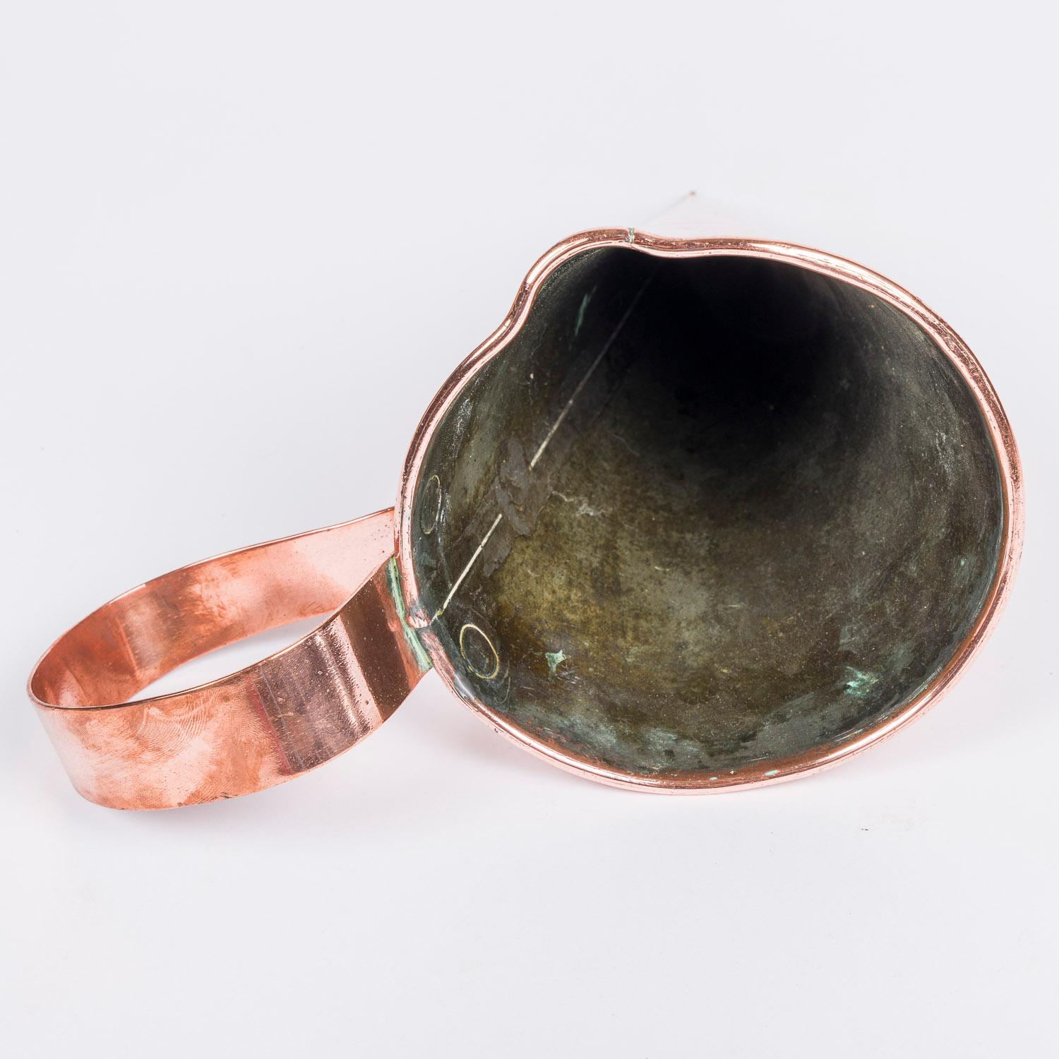 19th Century Large mid 19th century copper ale muller For Sale