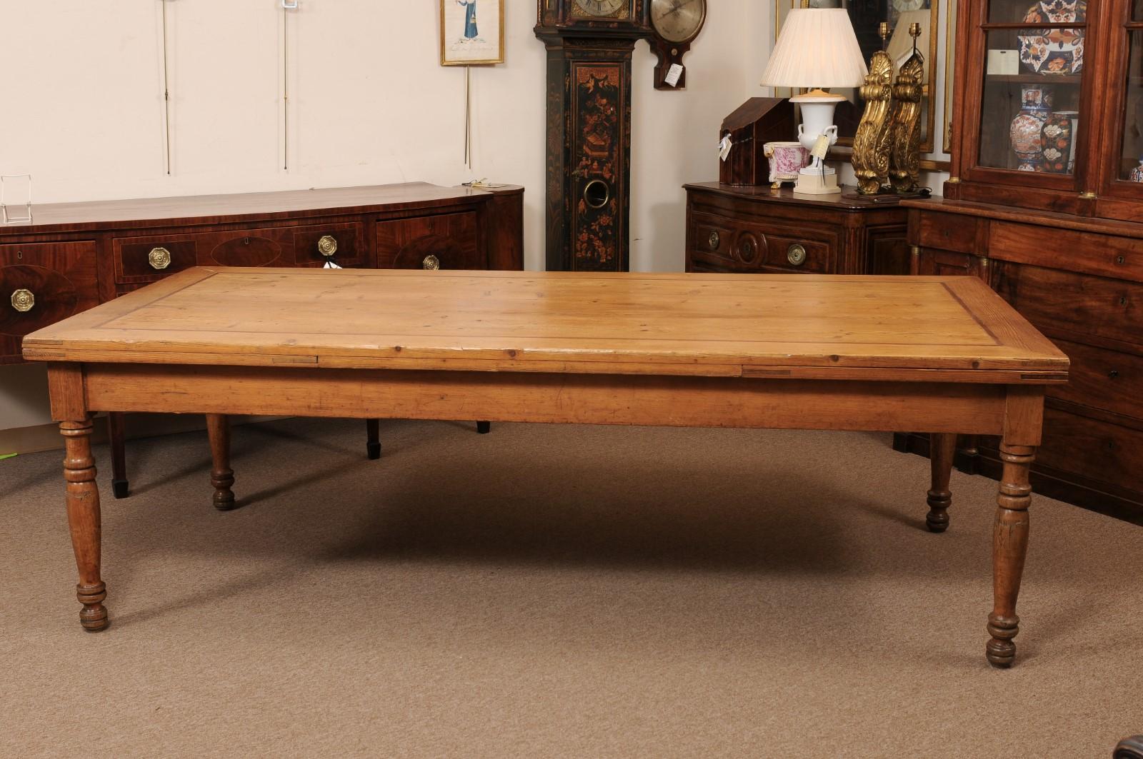 Large Mid 19th Century Italian Pine & Walnut Extending Dining Table For Sale 14