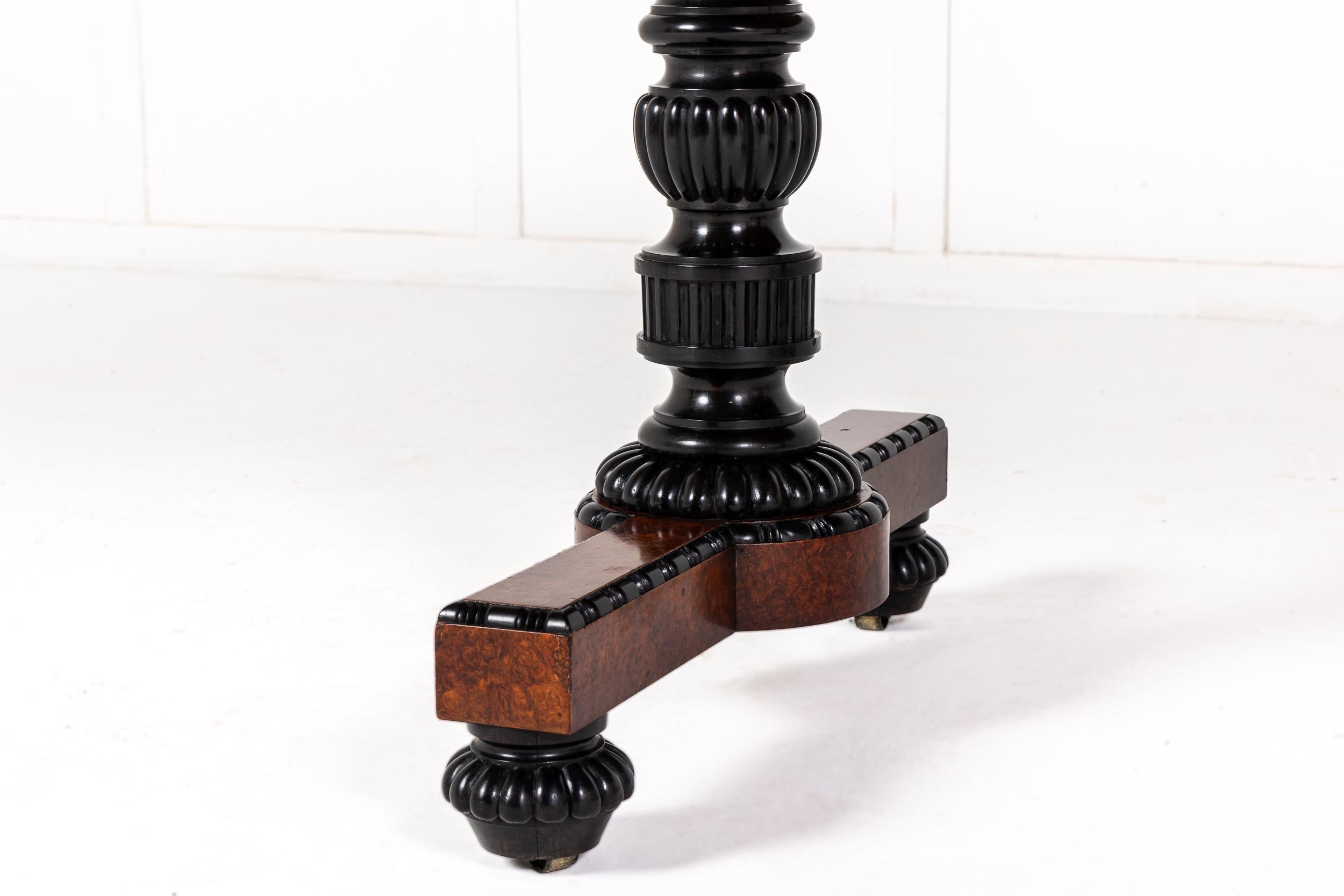Large Mid 19th Century Regency Amboyna and Ebony Library Table (Attributed to Gi In Excellent Condition For Sale In Gloucestershire, GB