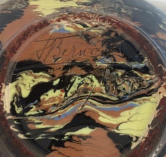 Grand bol ou centre de table en céramique française du milieu du siècle, signé