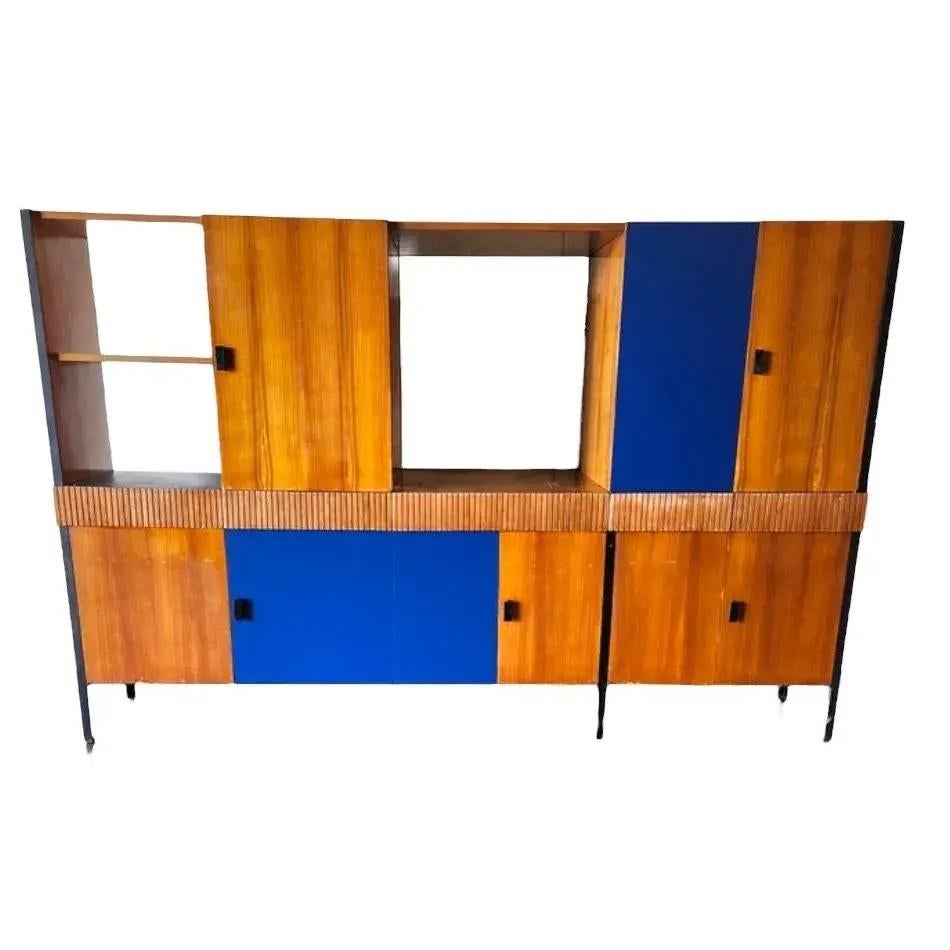 Gran mueble alto italiano de mediados del siglo XX Luigi Scremin Italiano en venta