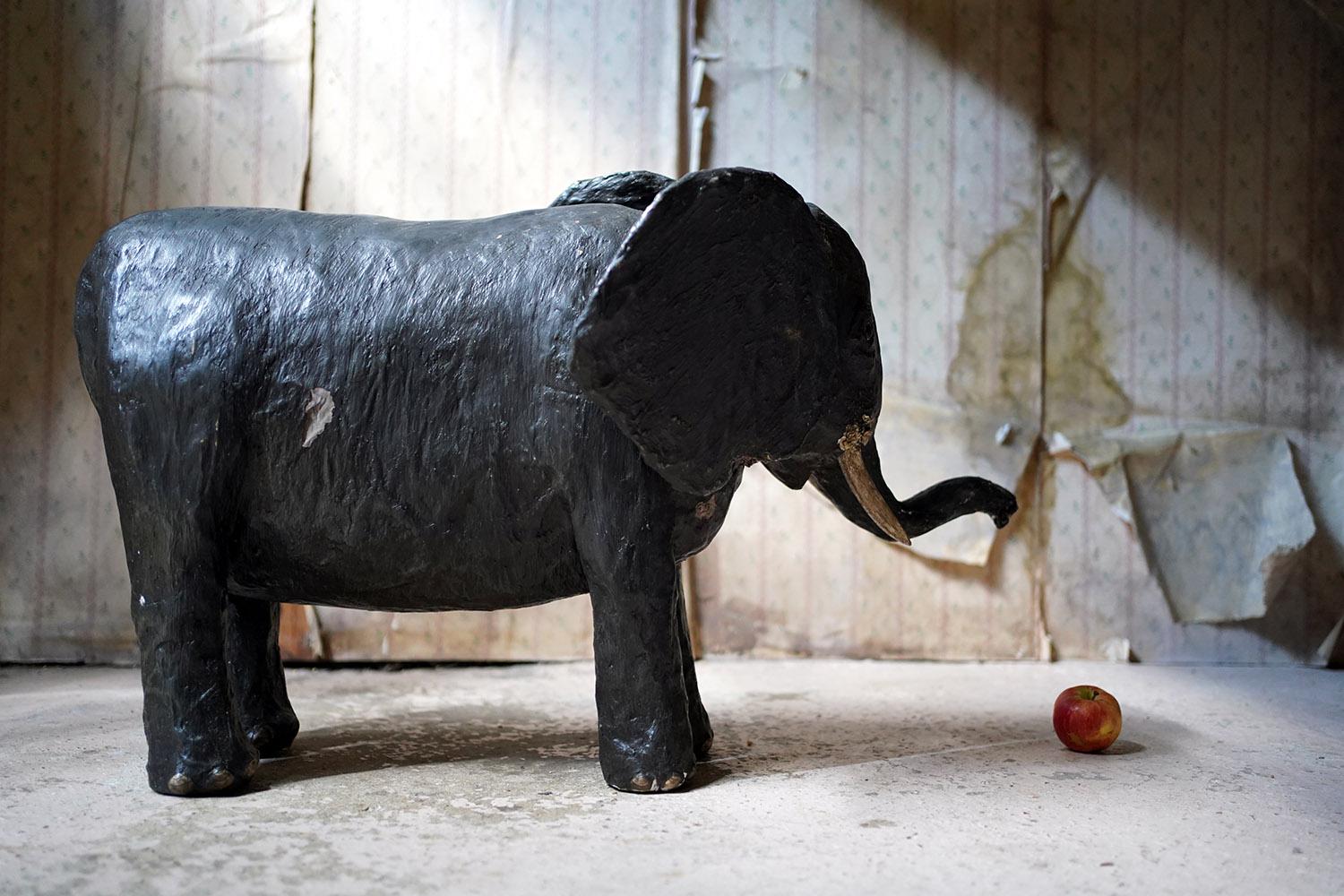 Large Mid-20thC Painted Papier-Mâché Nodding Elephant, c.1940-60 8