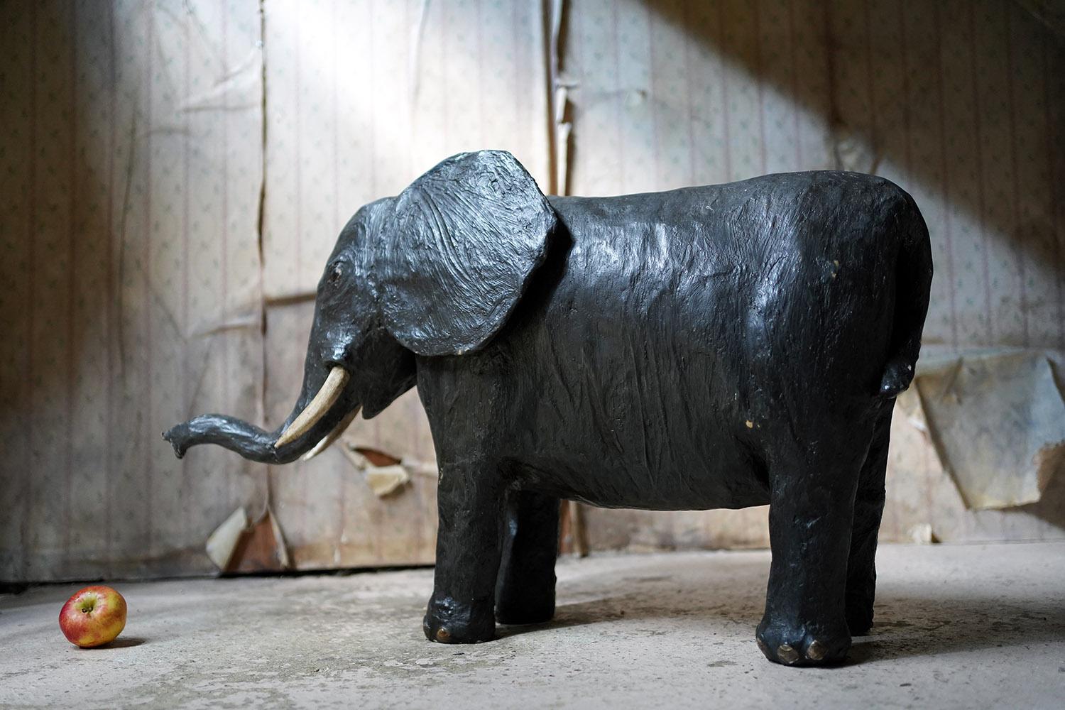 Large Mid-20thC Painted Papier-Mâché Nodding Elephant, c.1940-60 12