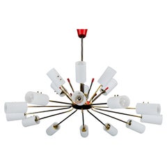 Large Mid-Century 18 arms chandelier in the manner of Arredoluce. Italy 1950s