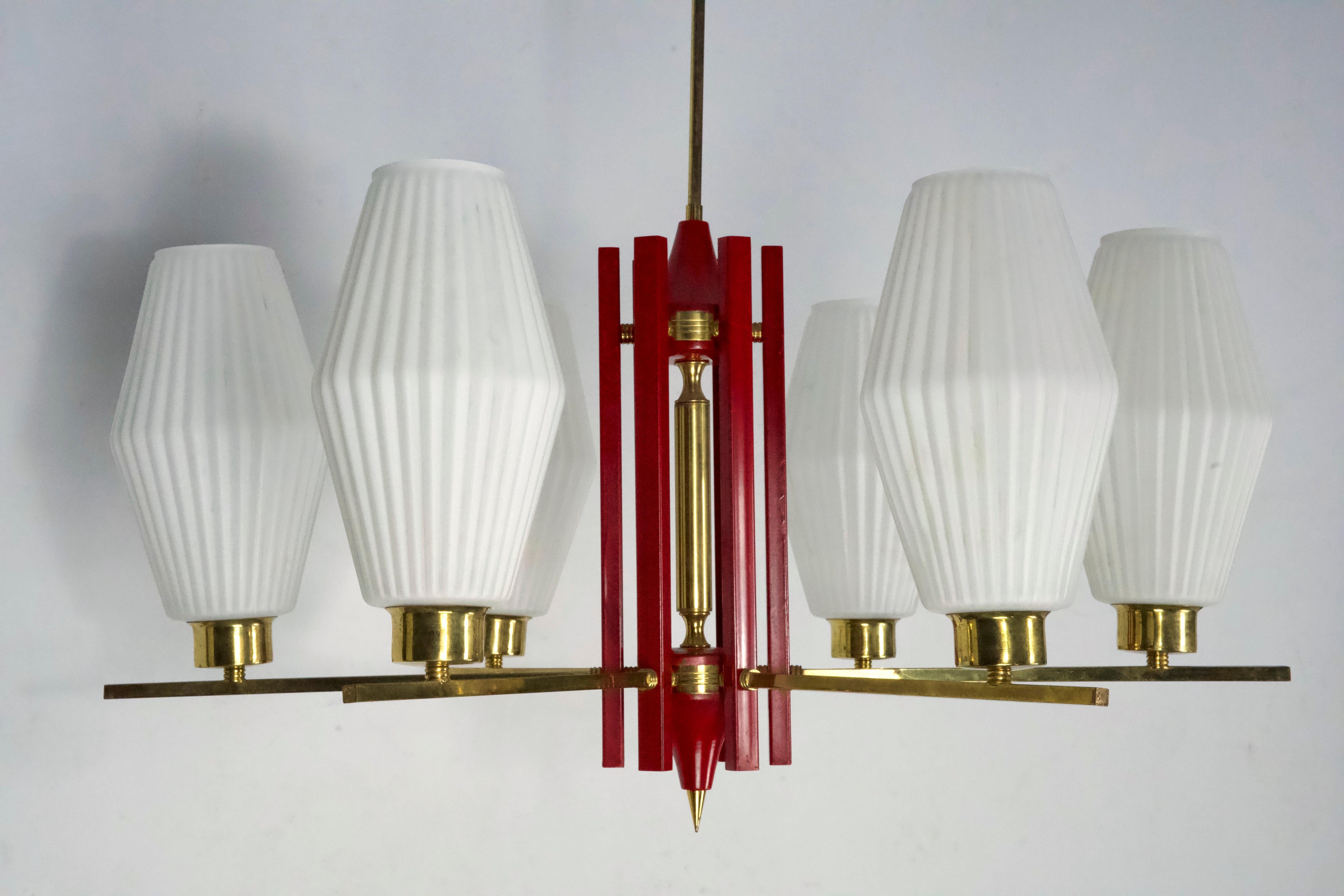 Mid-Century moderno Grande lampadario di stile Arredoluce Monza di metà secolo. Design italiano degli anni '50 in vendita
