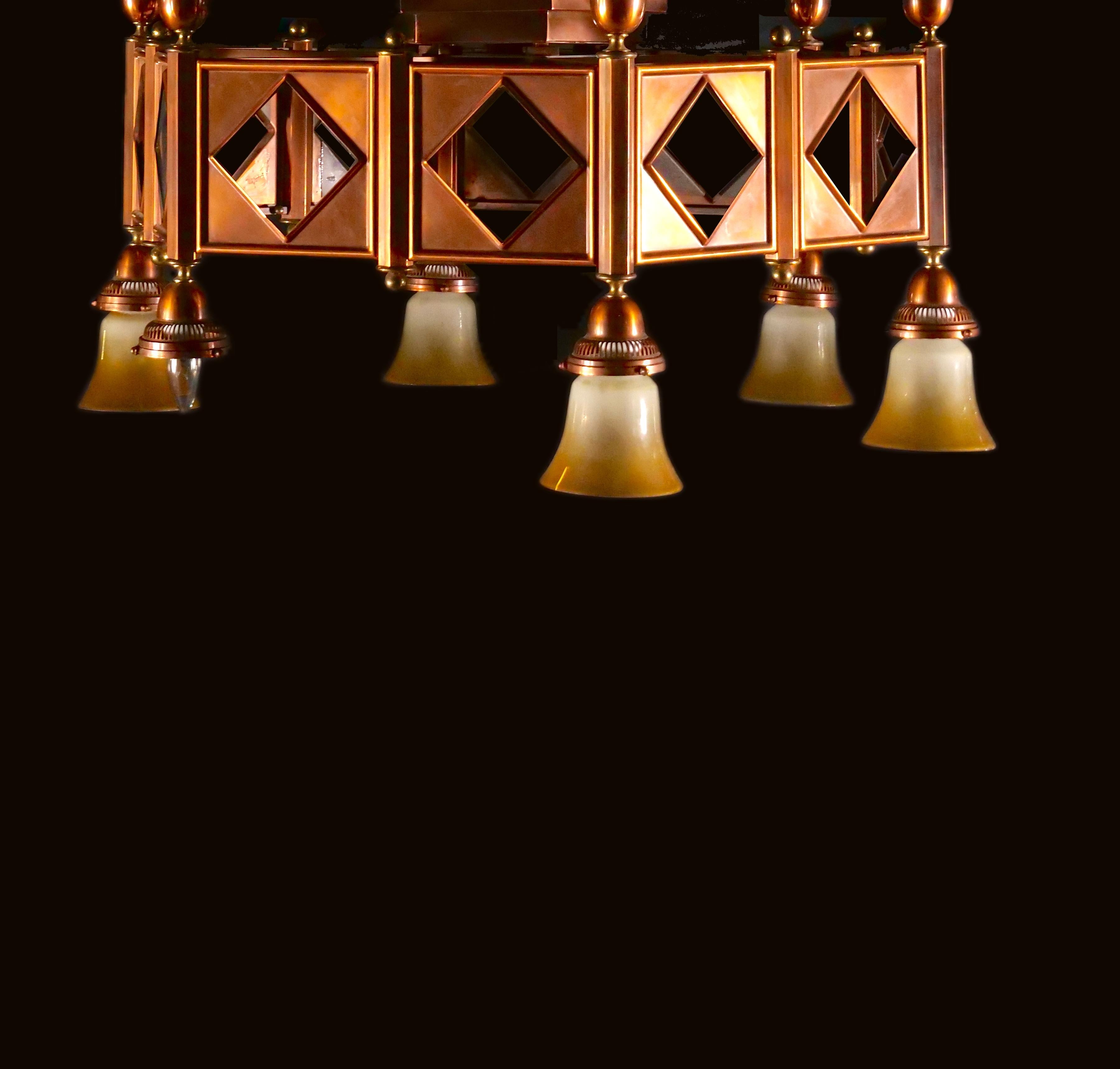 Grande lampadario a 12 luci in rame e ottone in stile Art Deco di metà secolo in vendita 3