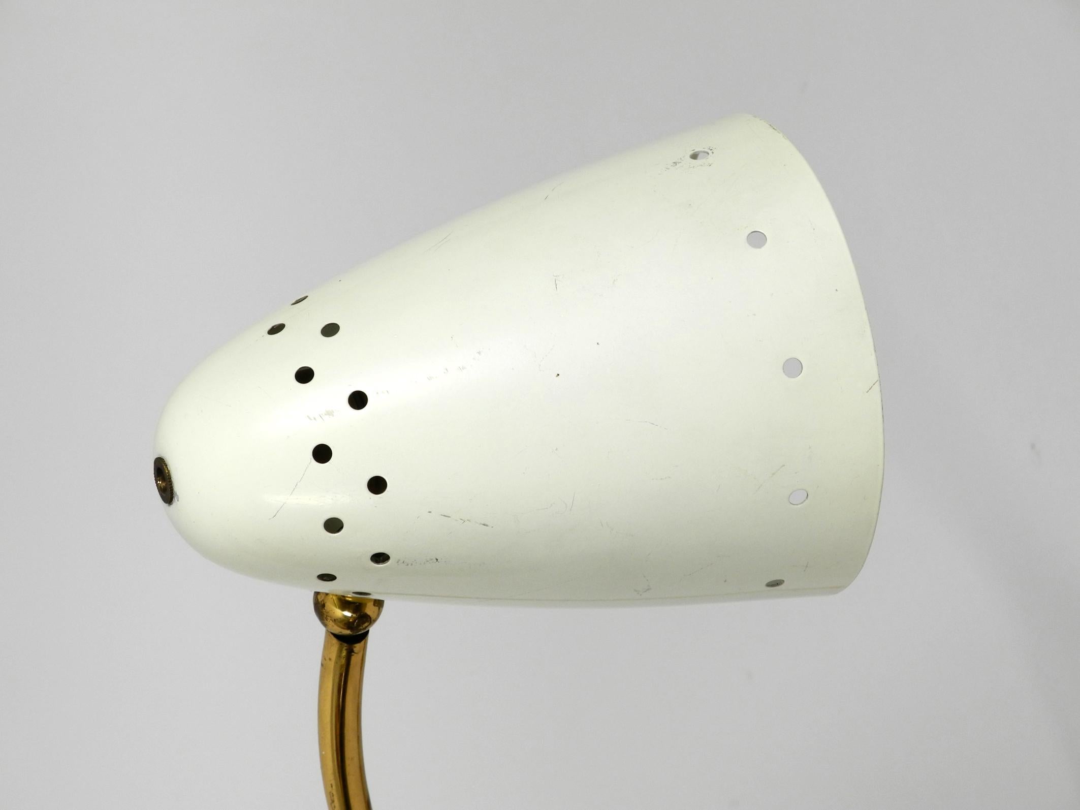 Große Messing-Tischlampe aus der Mitte des Jahrhunderts von J. T. Kalmar Wien Made in Austria im Angebot 6