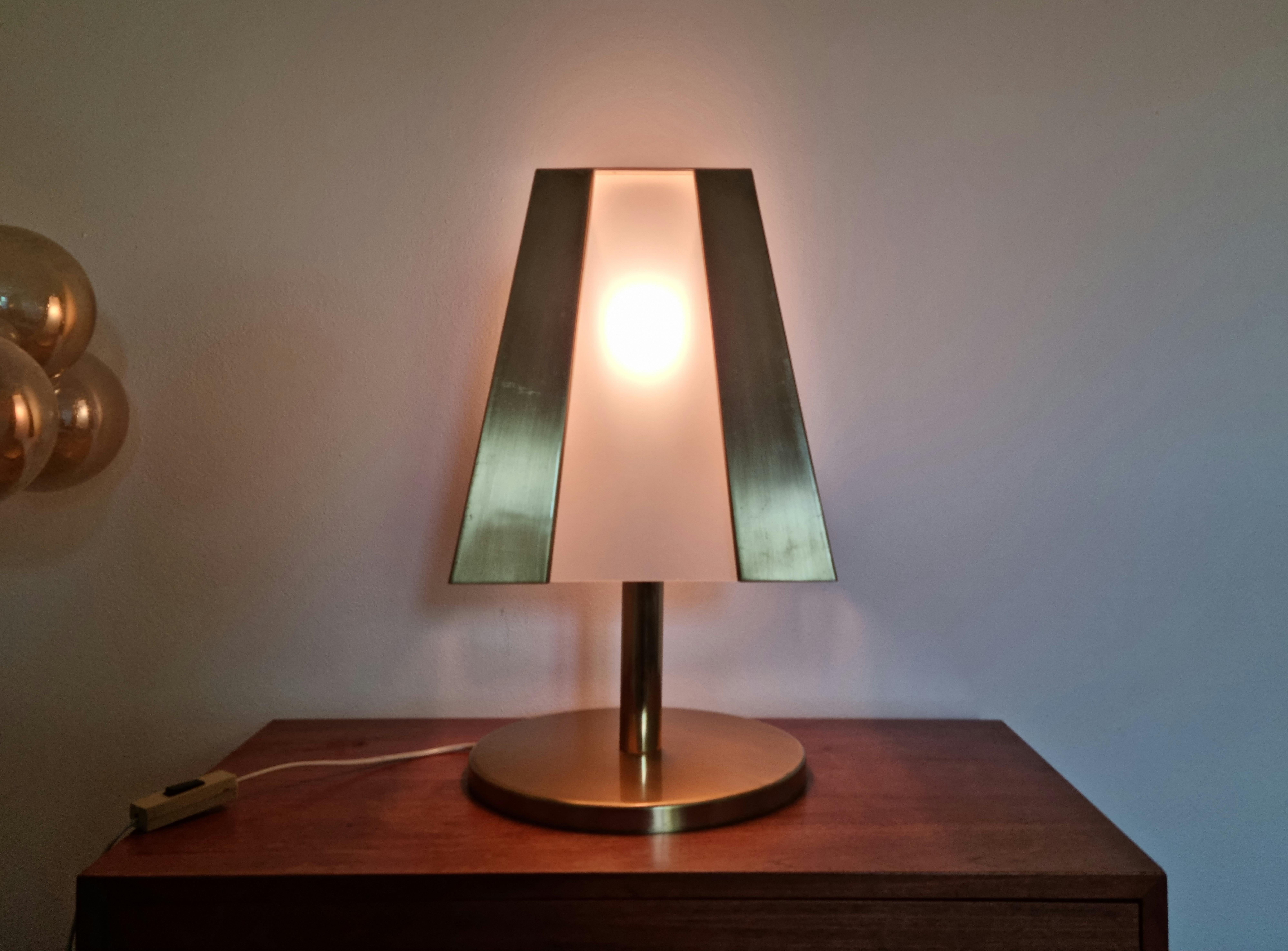 Large Mid Century Brass Table Lamp, 1970s For Sale 2