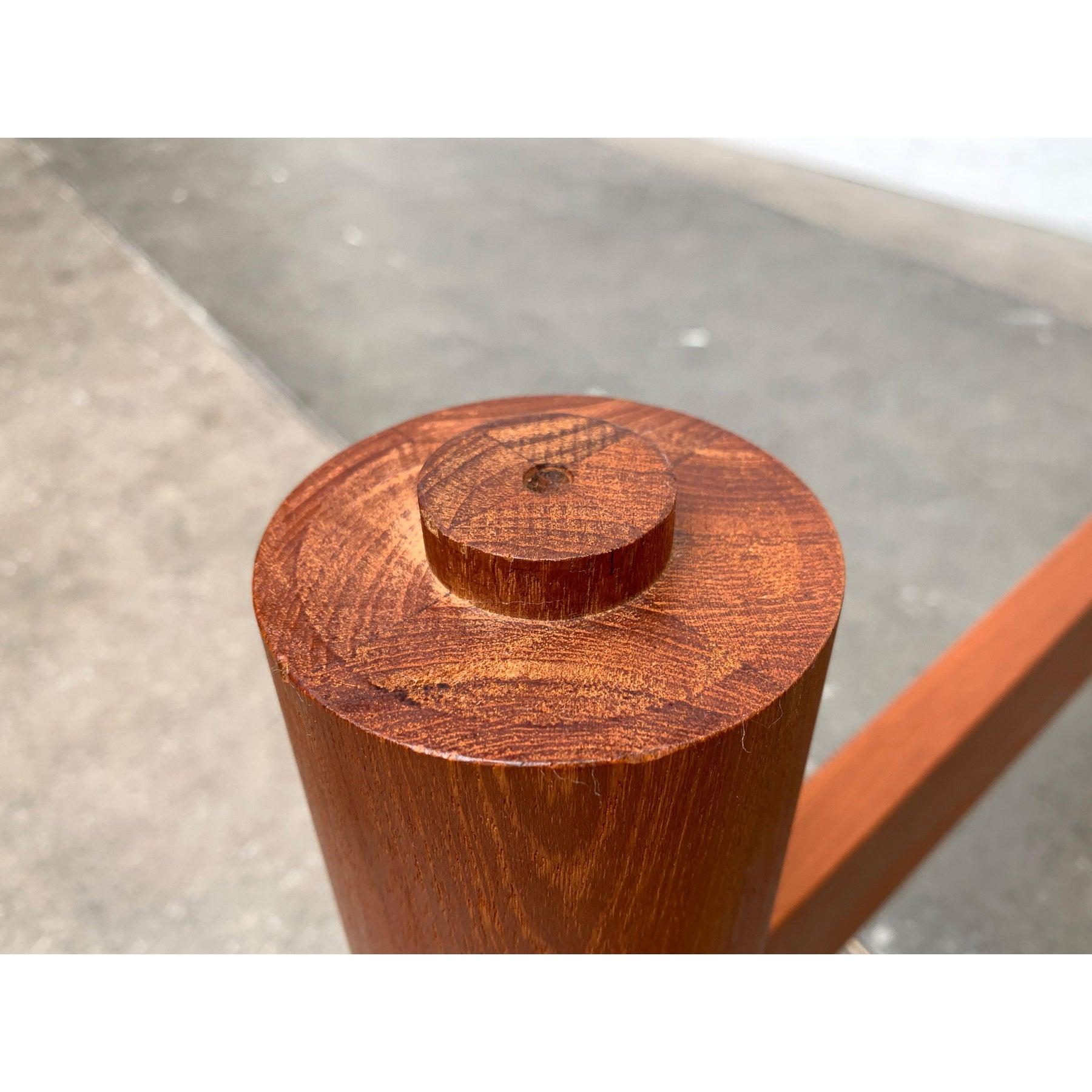 Grande tavolino brutalista di metà secolo in teak massiccio, anni '60 in vendita 6
