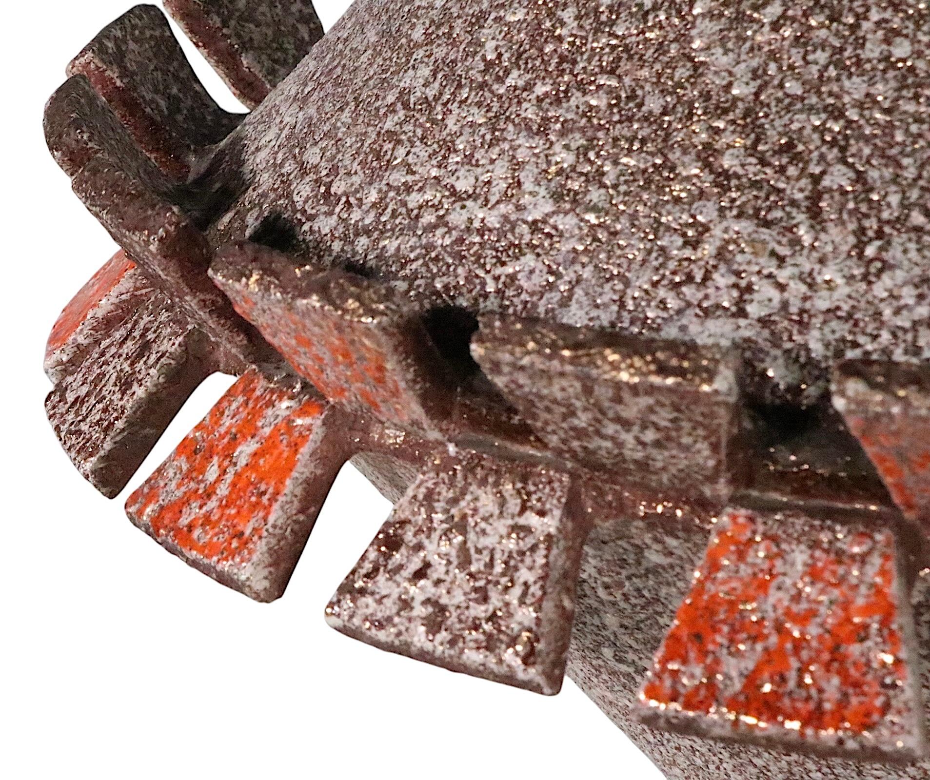 Large Mid Century Brutalist Style Textured Ceramic Table Lamp c 1950/60's en vente 5