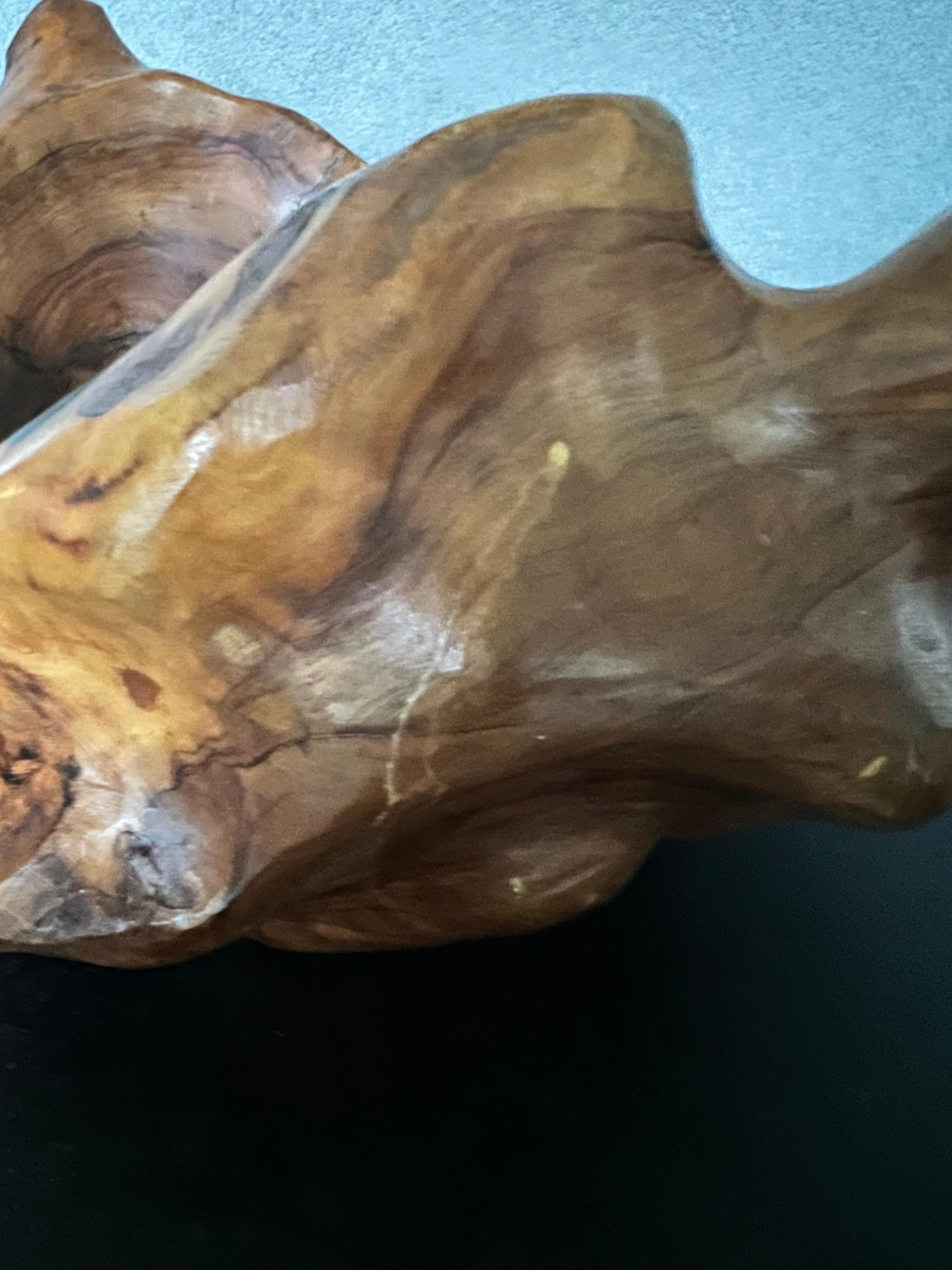 Large Mid-Century Burl Wood Free Form Bowl/Centerpiece  For Sale 3